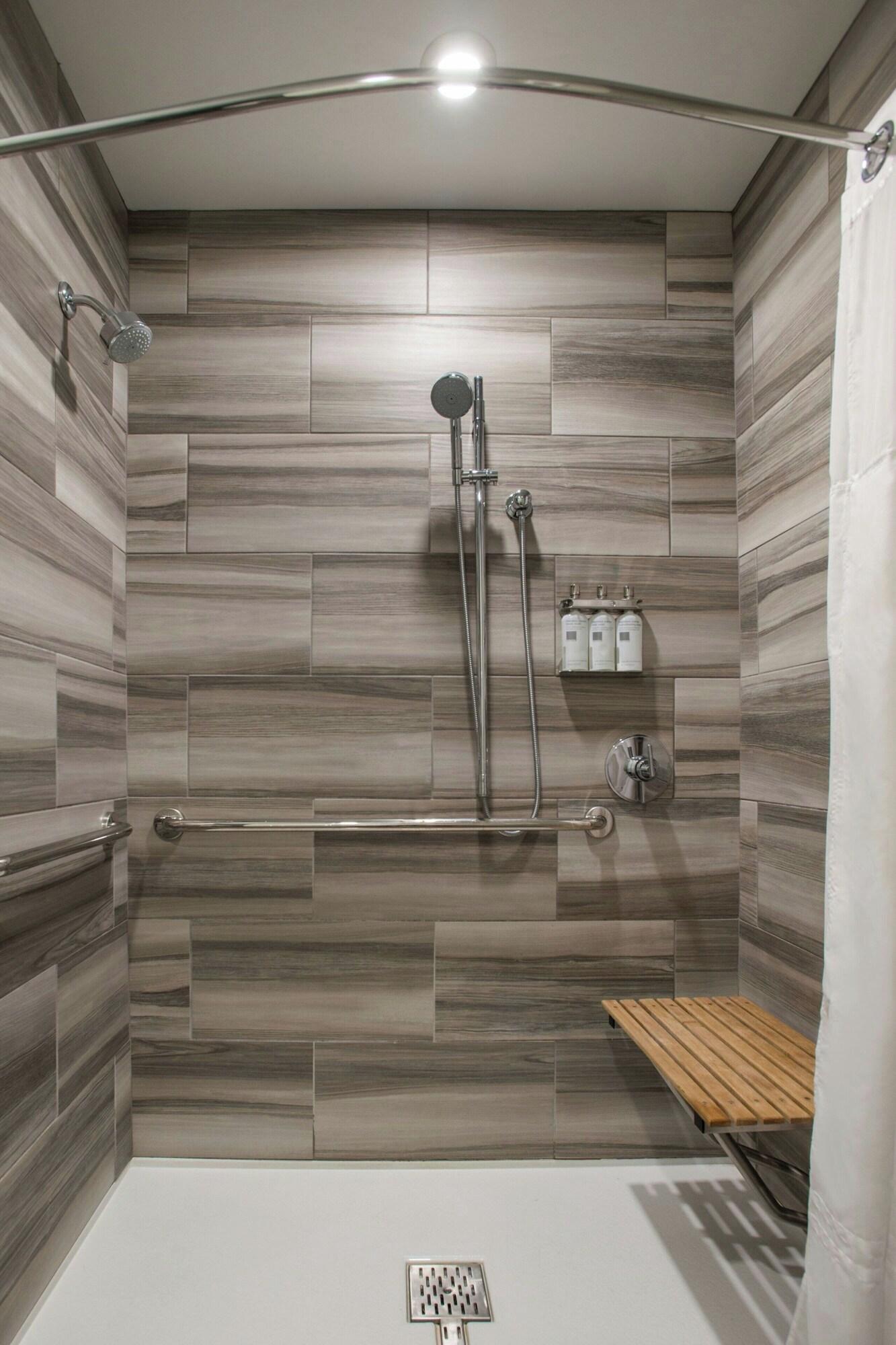 Quadruple Accessible-two Queen Beds