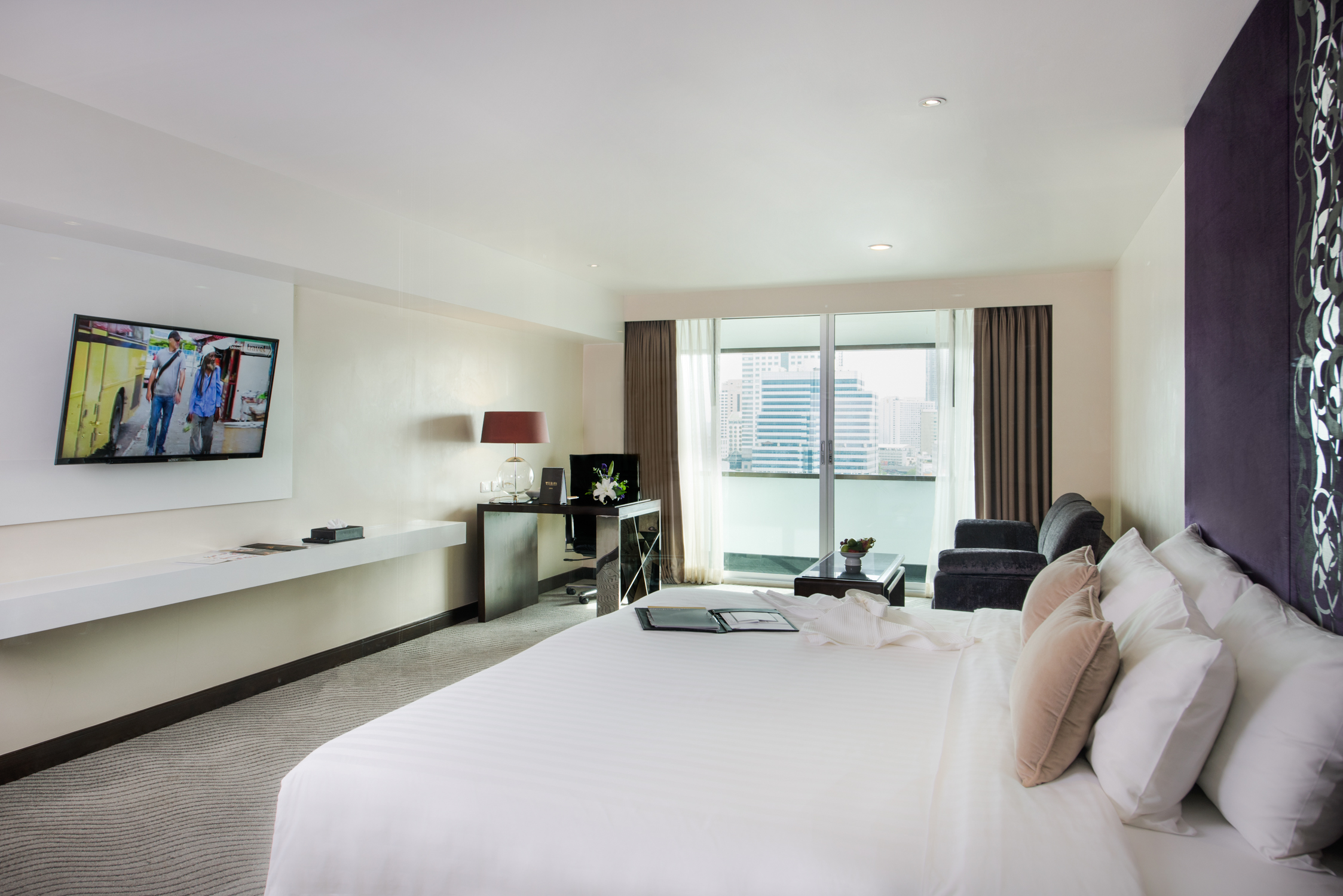 Double or Twin Deluxe