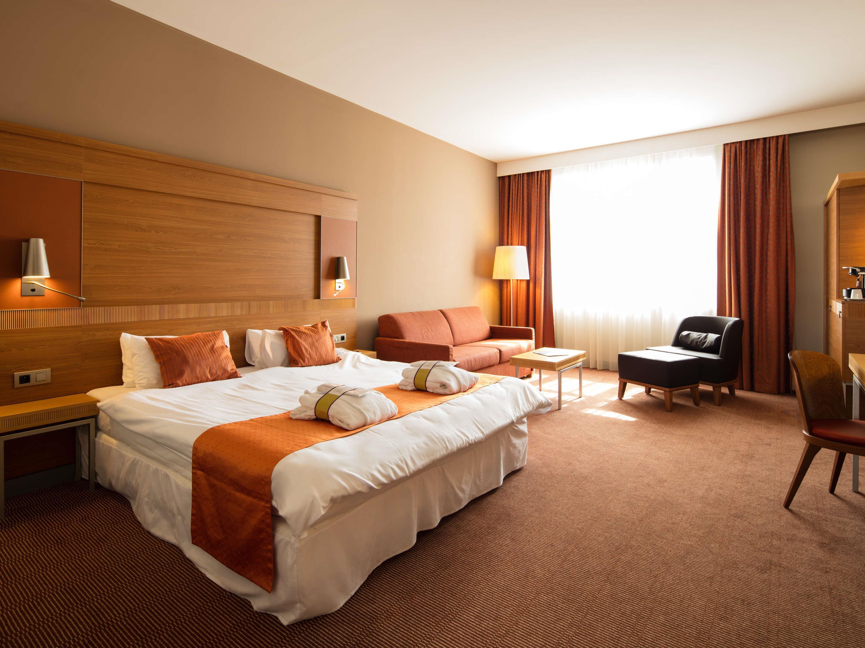 Double Superior with Double Bed