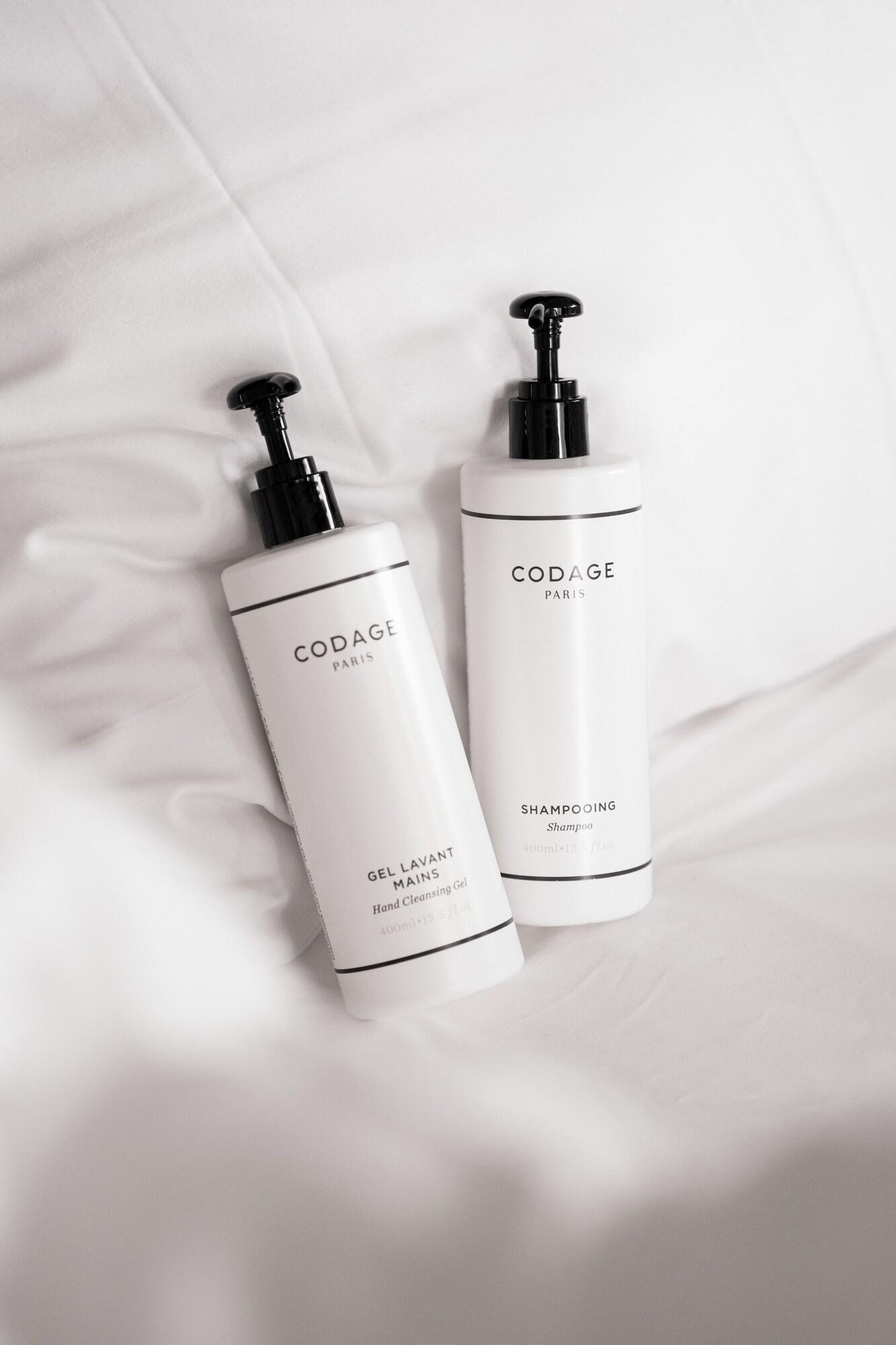 Double Deluxe City View King Bed