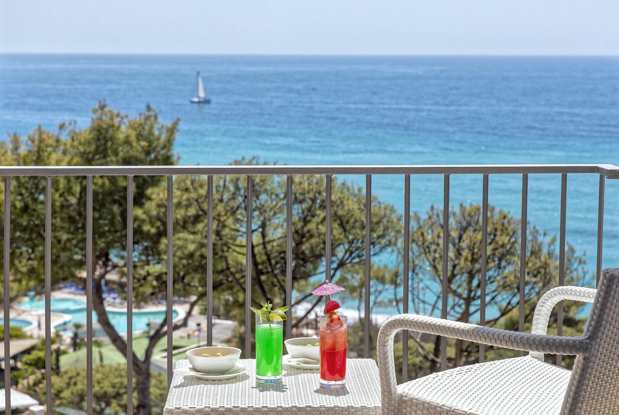 Triple Classic Sea View