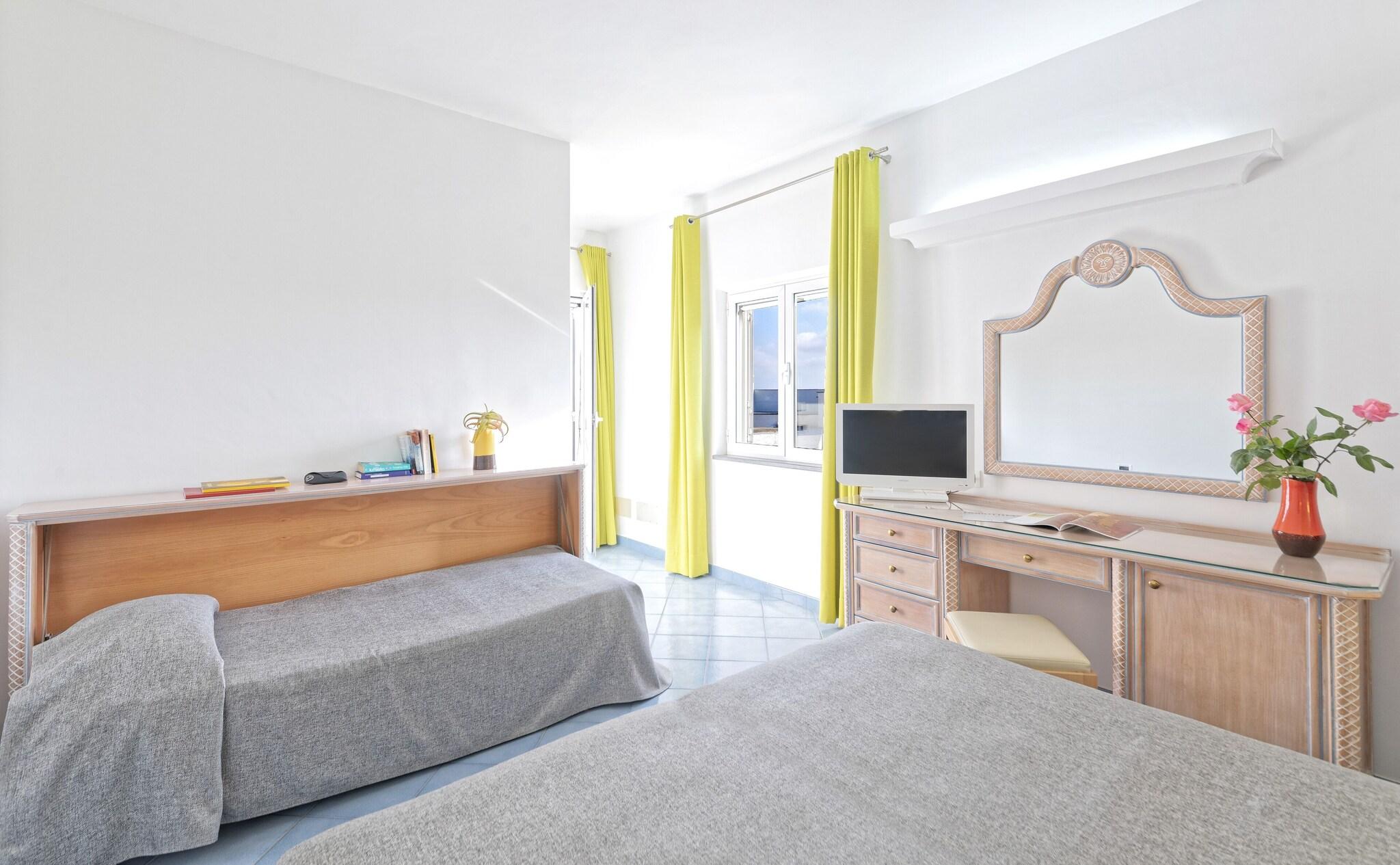 Triple Classic Sea View