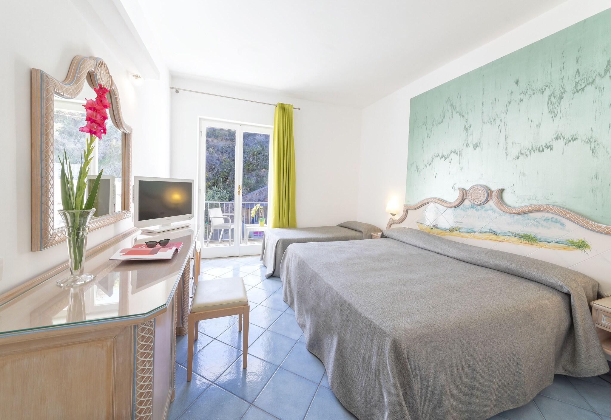 Quadruple Three Beds