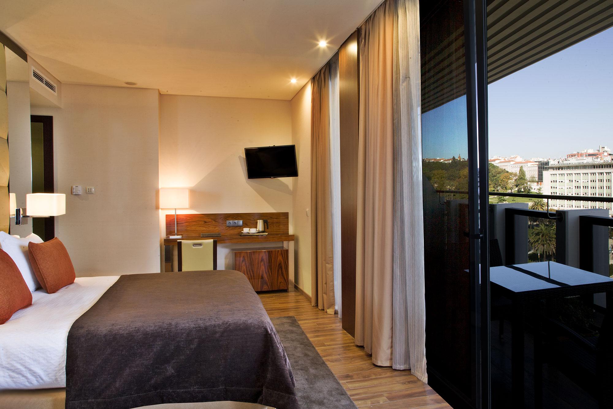 Double or Twin Executive