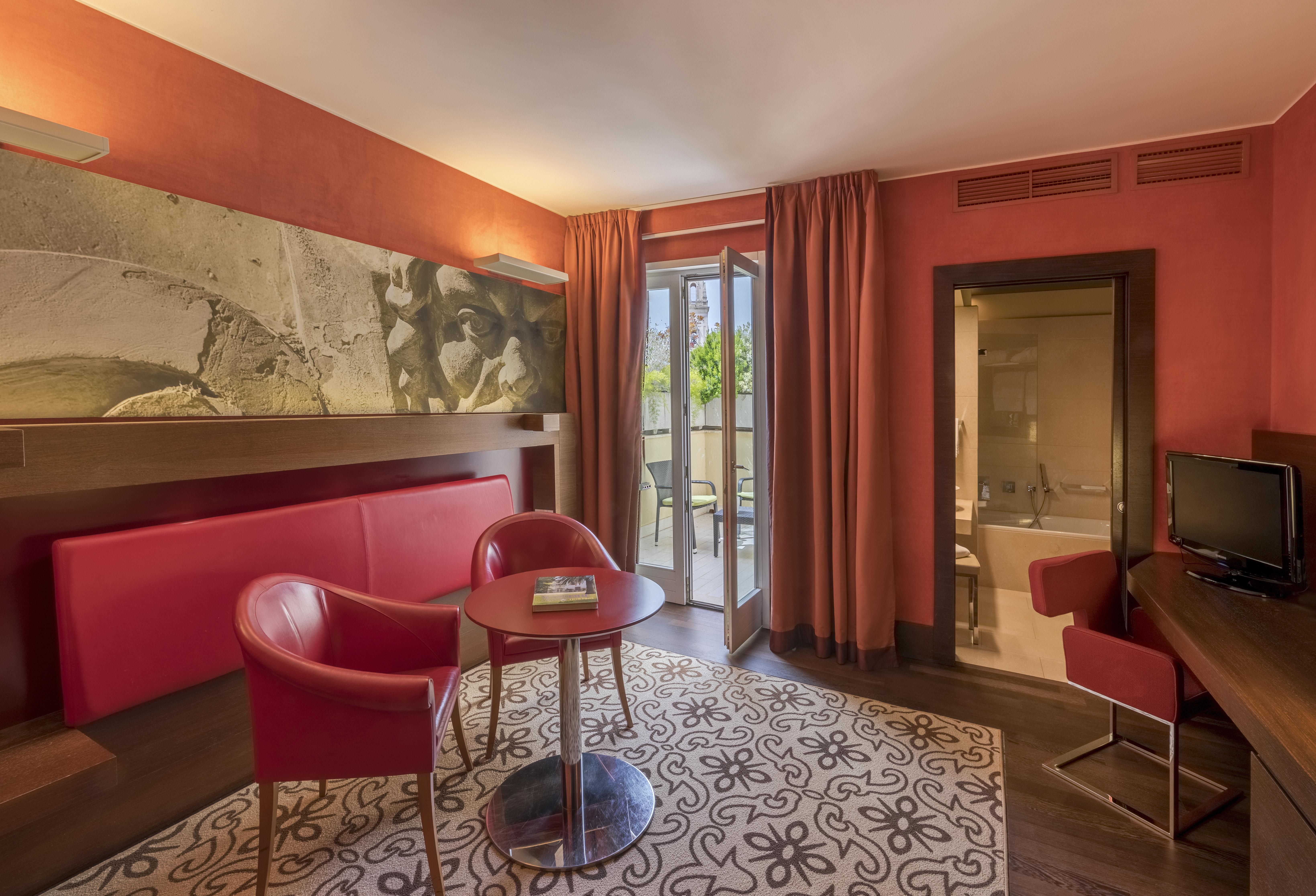 Double or Twin Deluxe