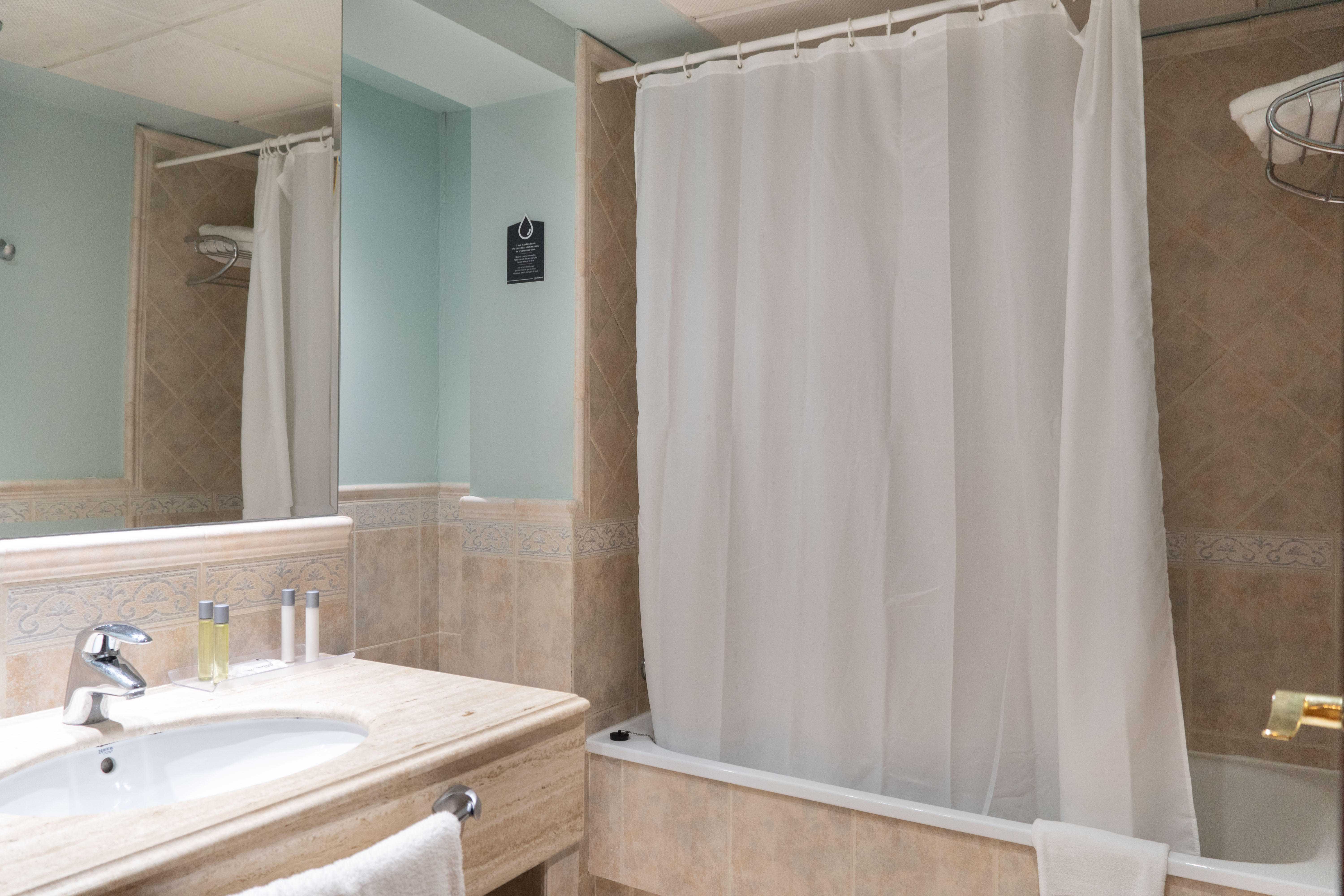 Double or Twin Superior