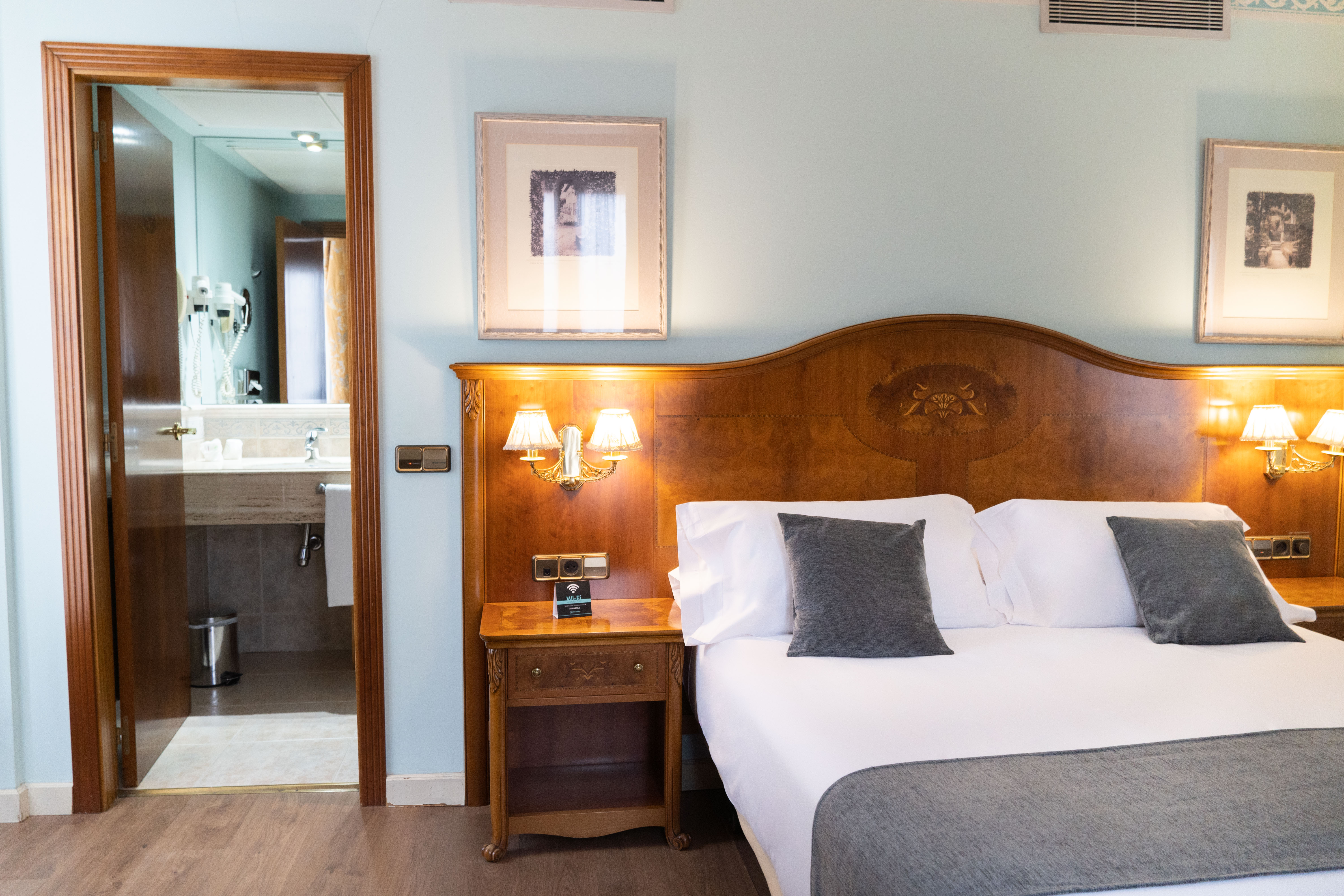 Double or Twin Superior