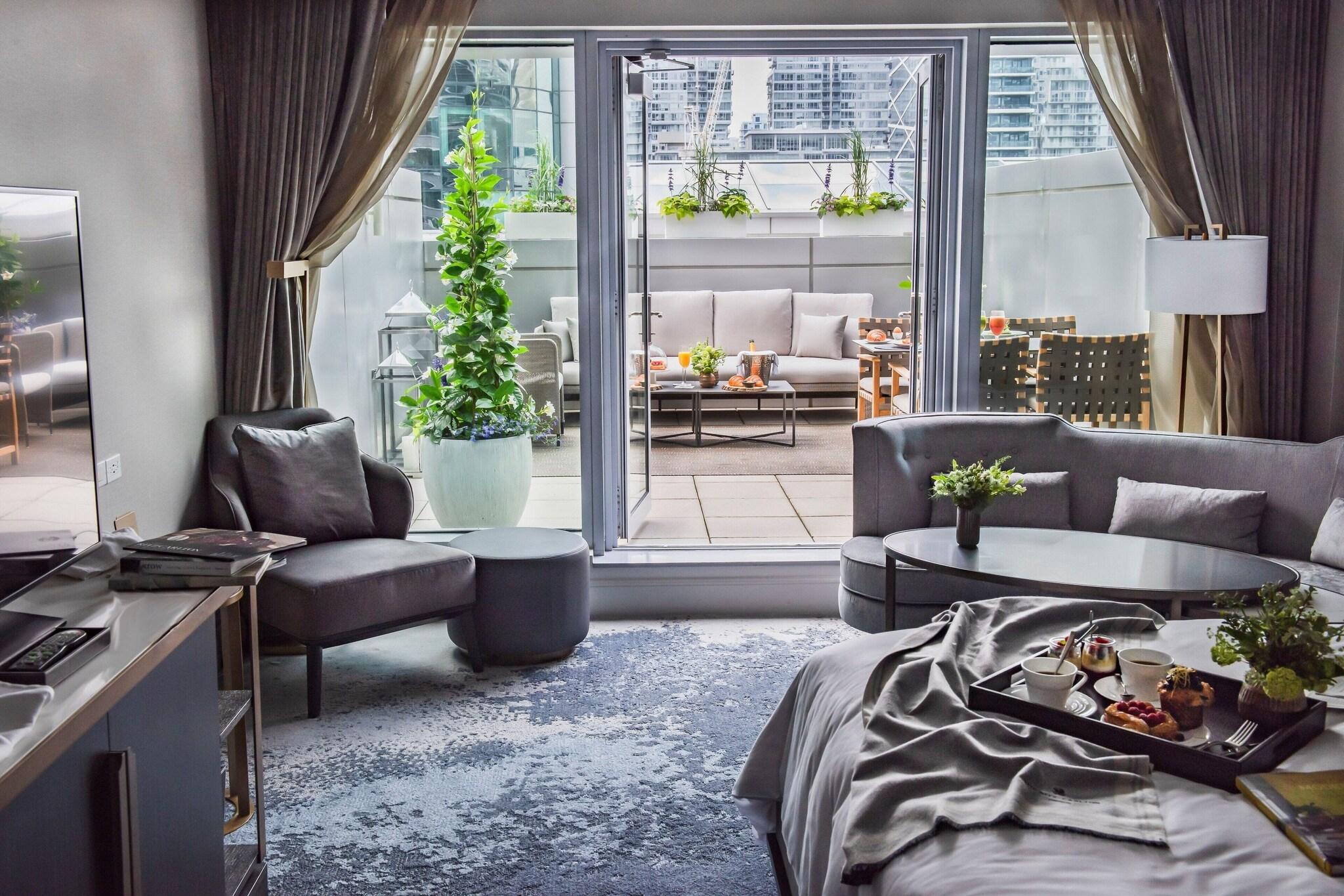 Double King Size Bed