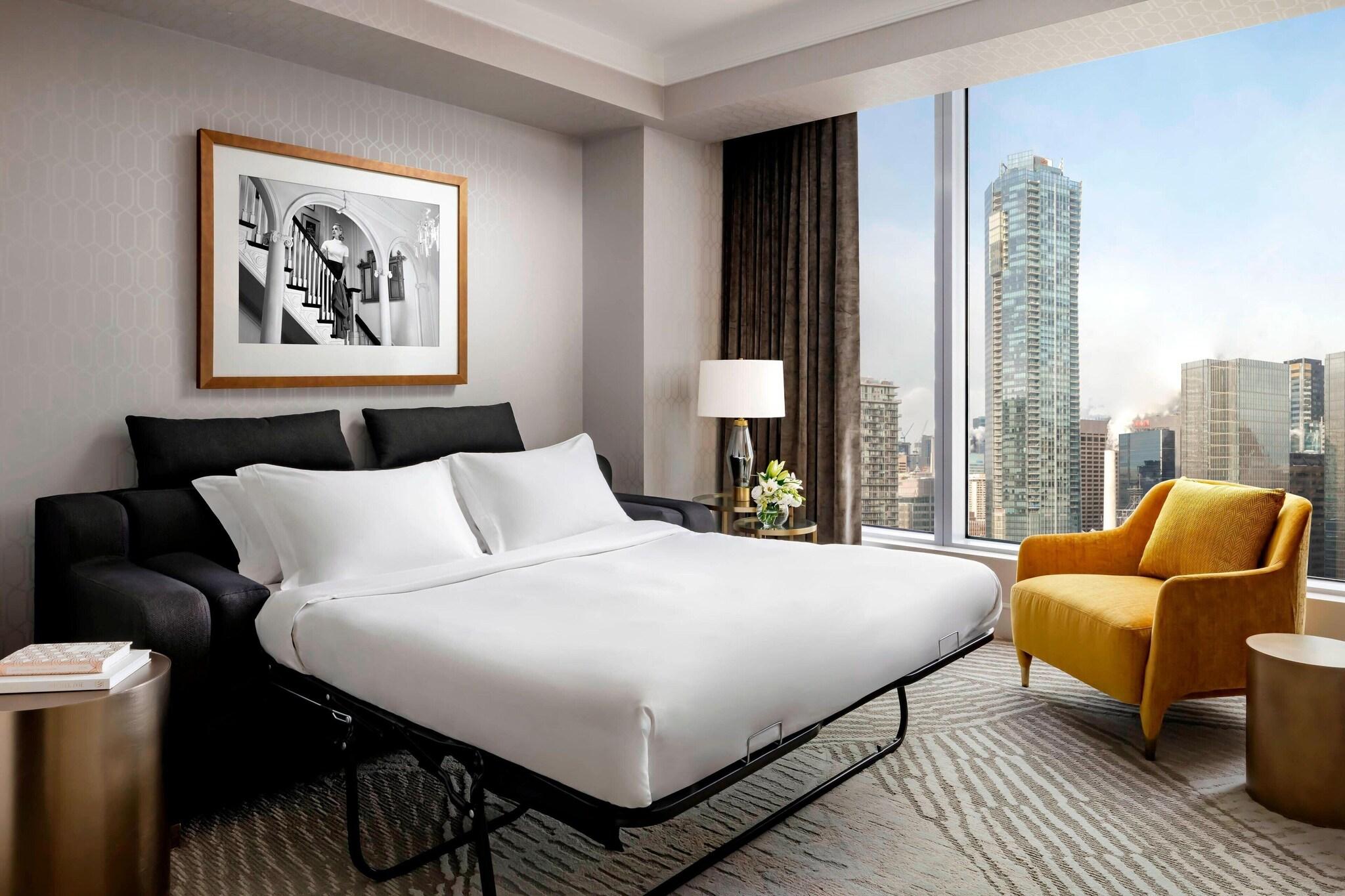 Suite Club City View