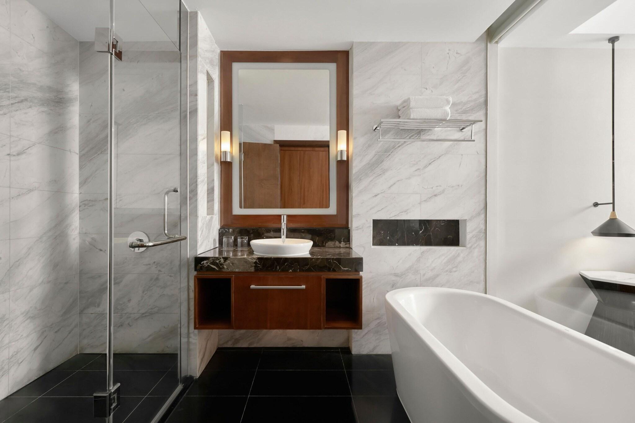 Suite Premium City View