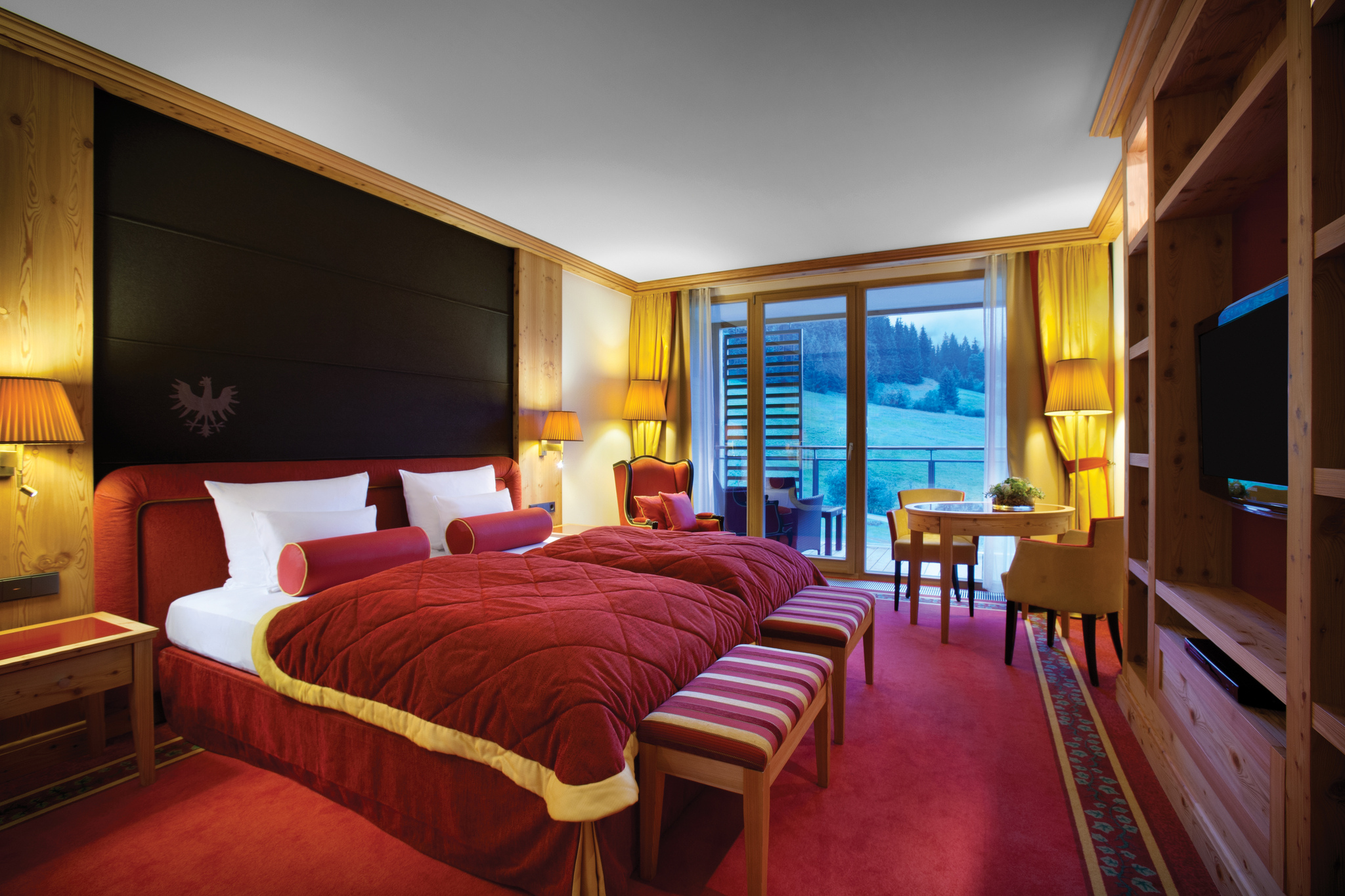 Double or Twin Deluxe Mountain View