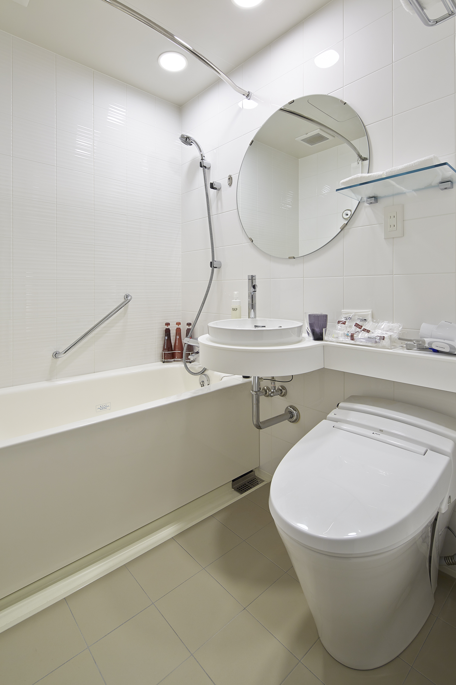 Double Queen Size Bed