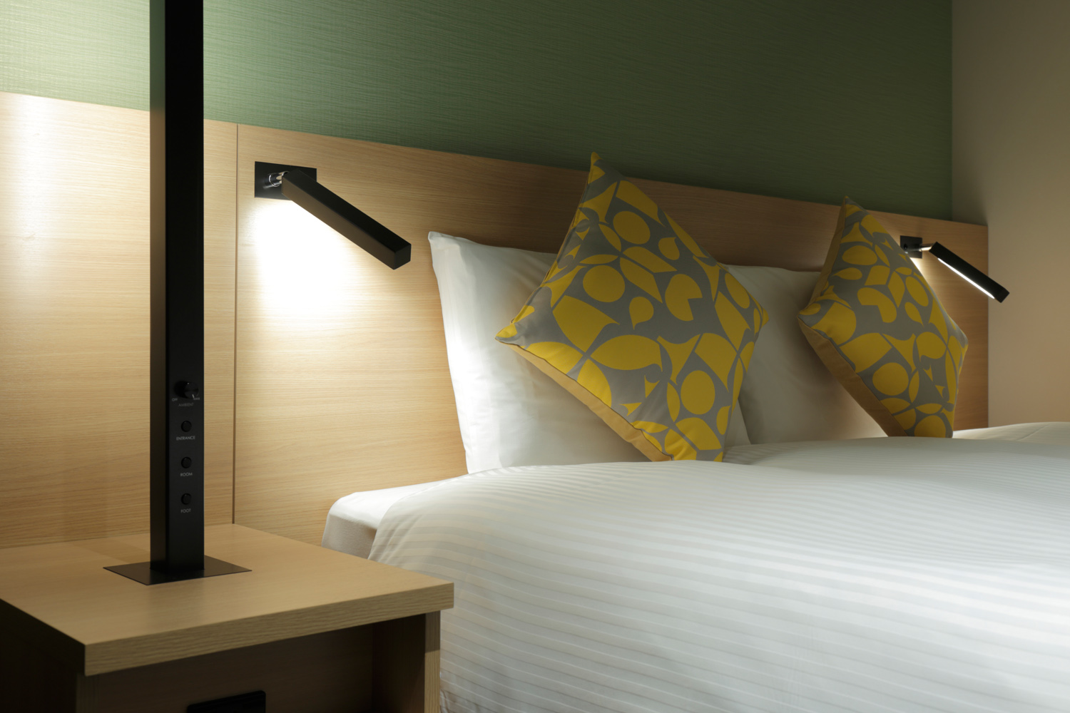 Double Queen Size Bed