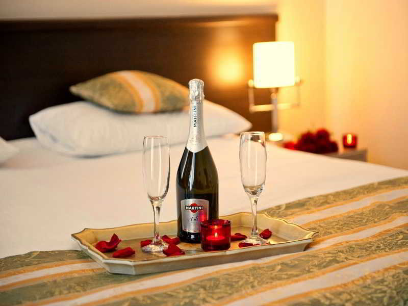 Double Single Superior