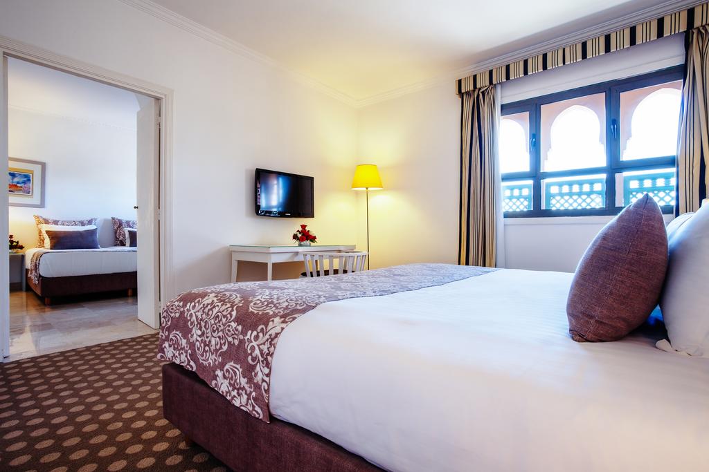 Family Room City View