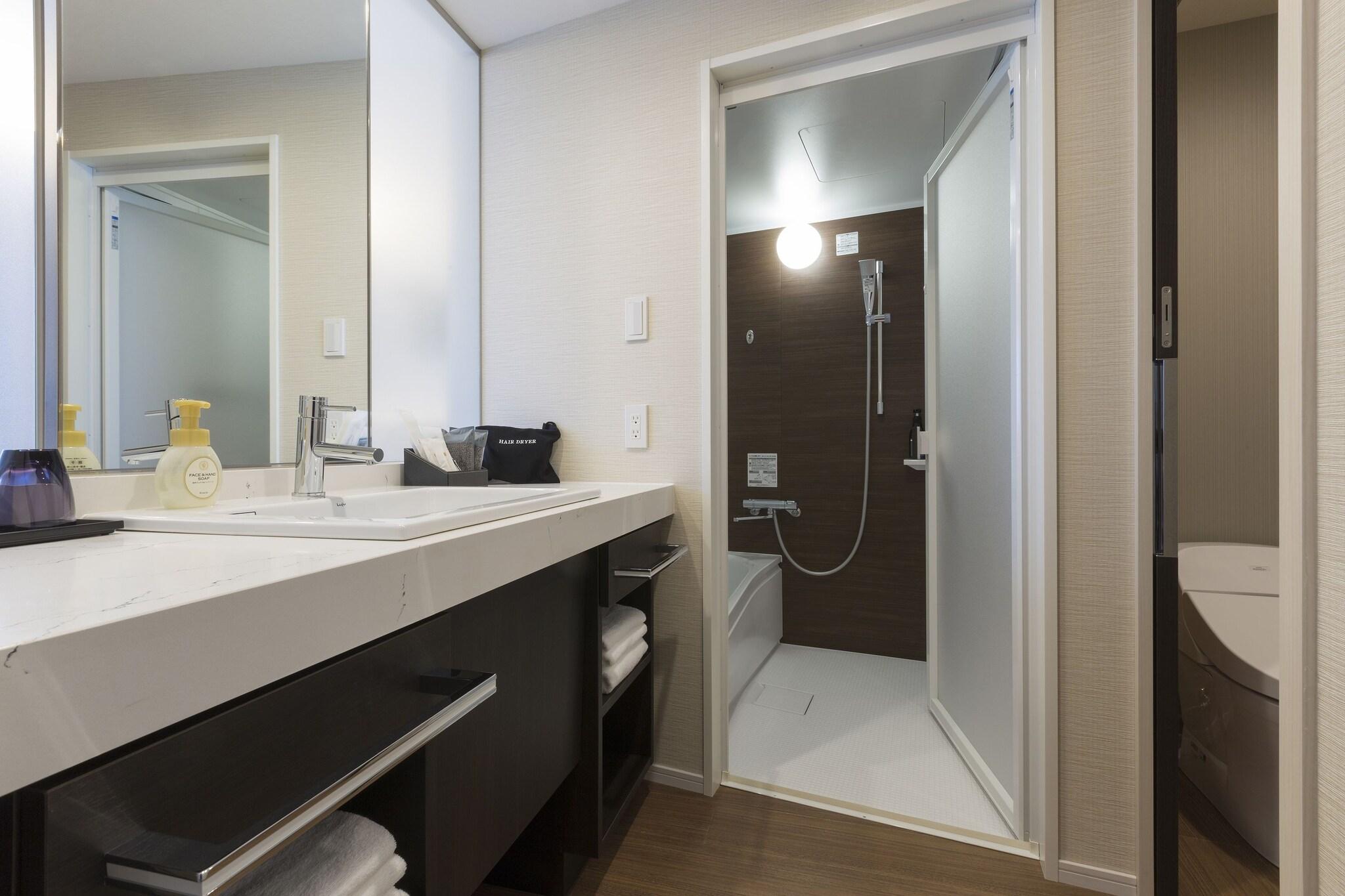 Twin Deluxe Non Smoking