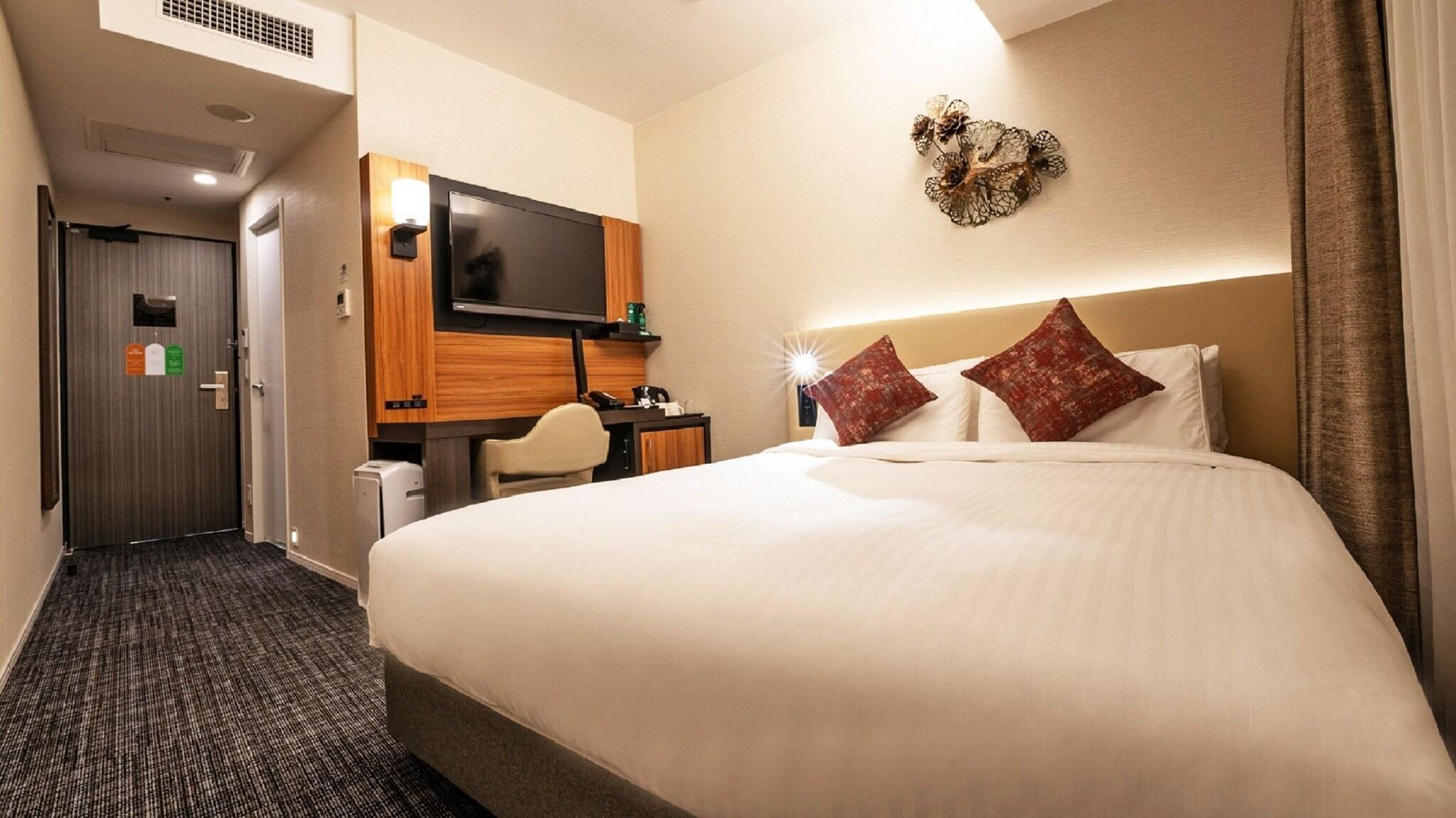 Double Premier Queen Bed