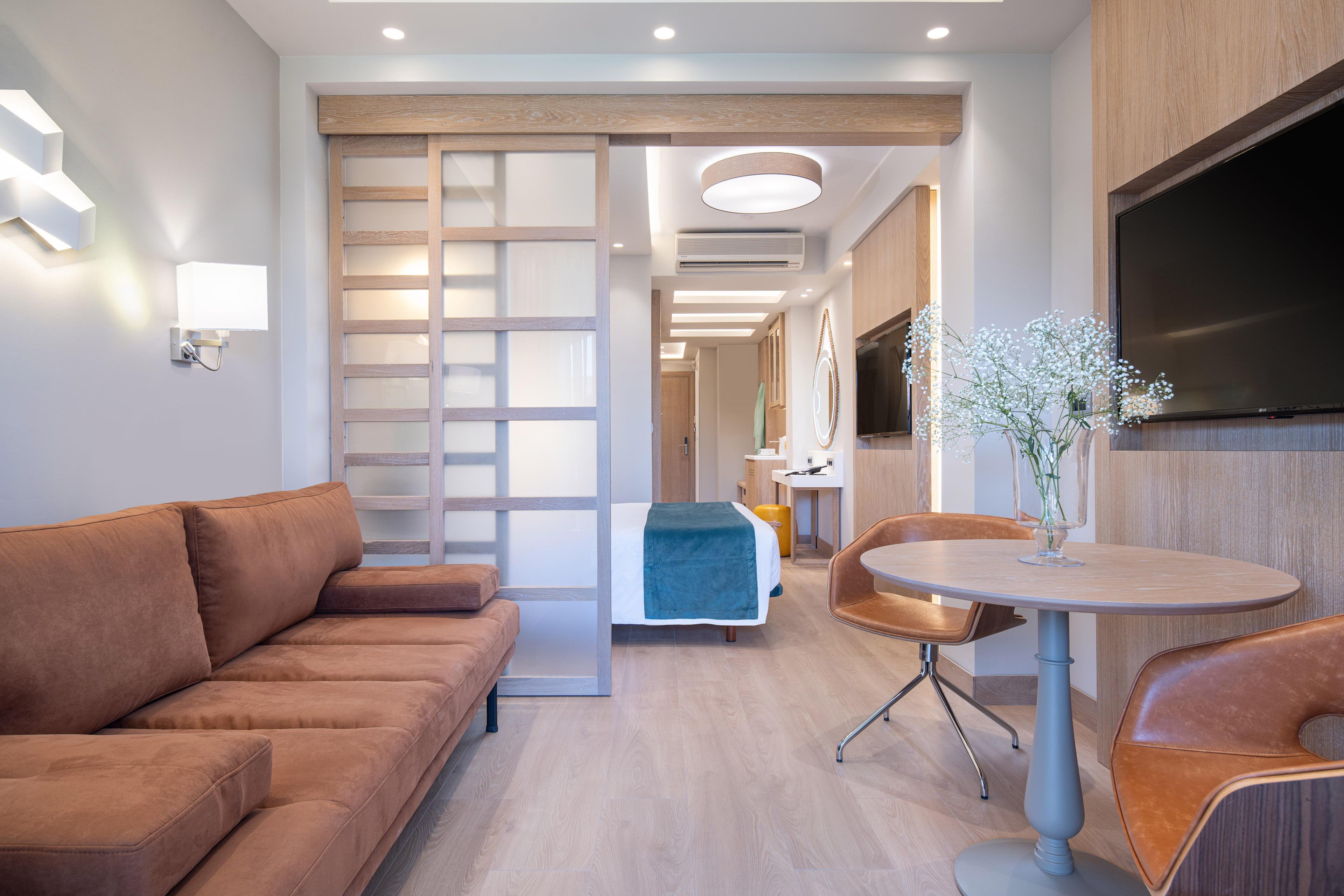 Double or Twin Superior