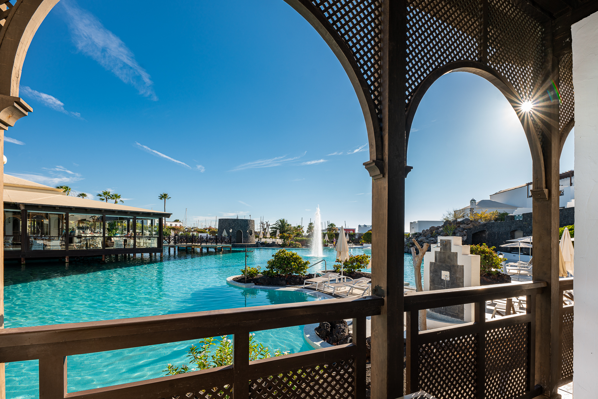 Double Single Pool View