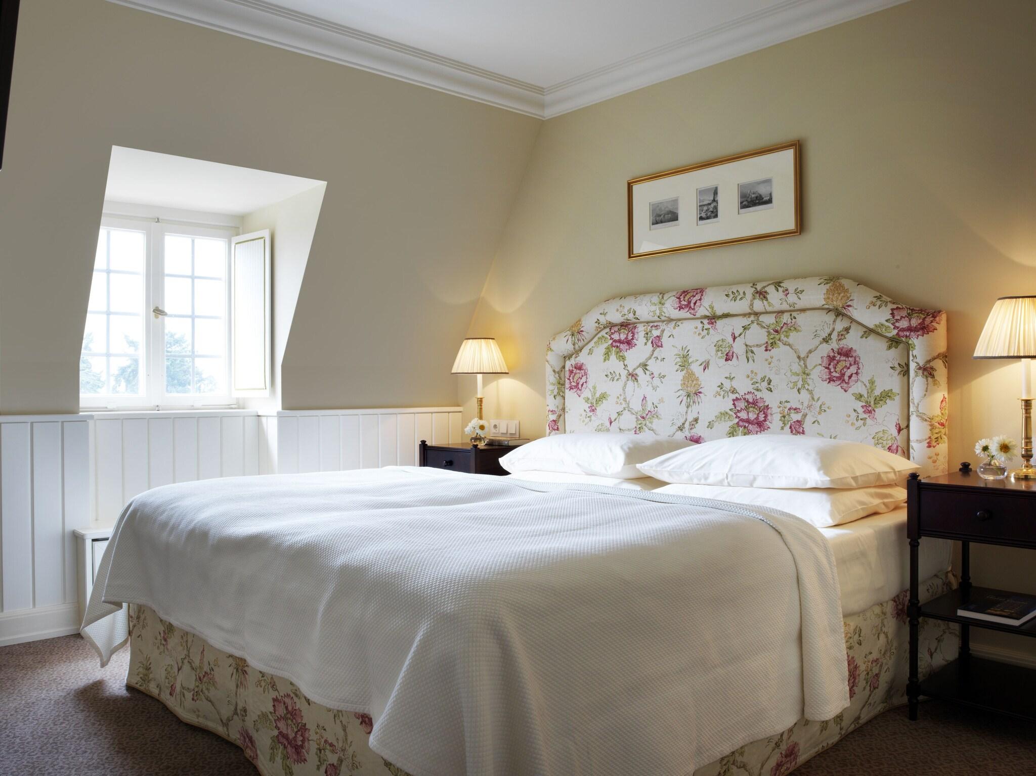 Junior Suite King Bed Non Smoking