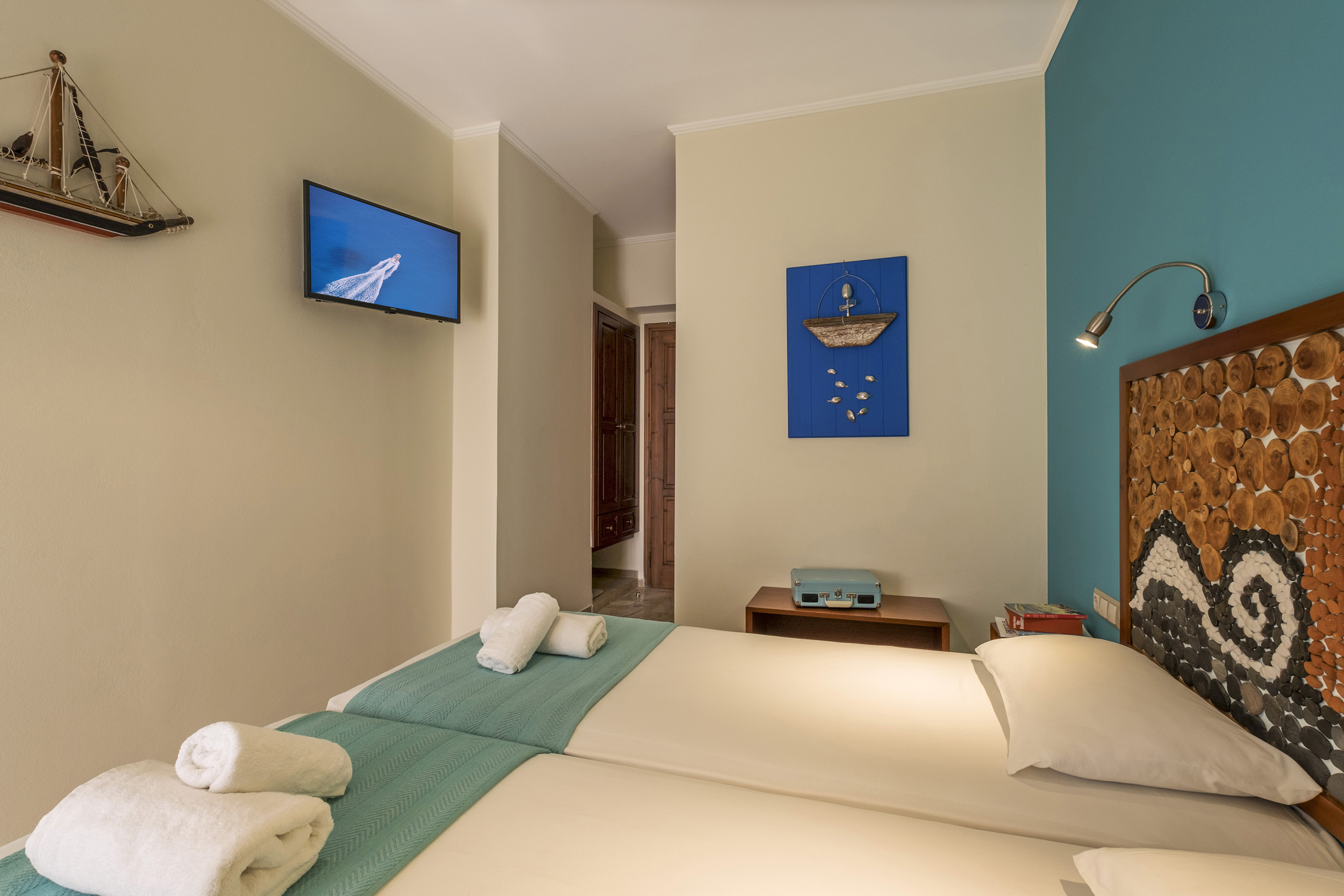 Double or Twin Superior