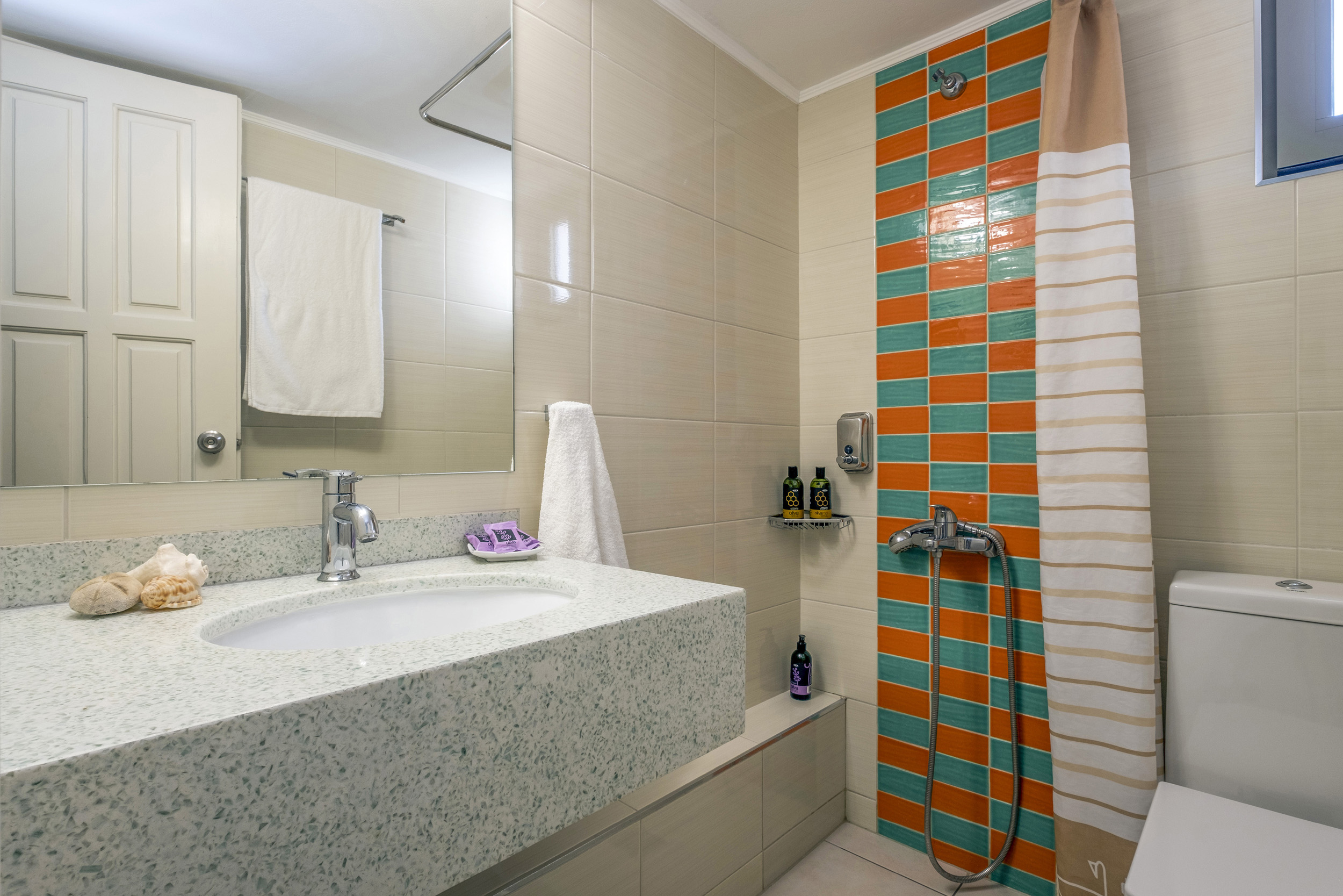 Double or Twin Economy