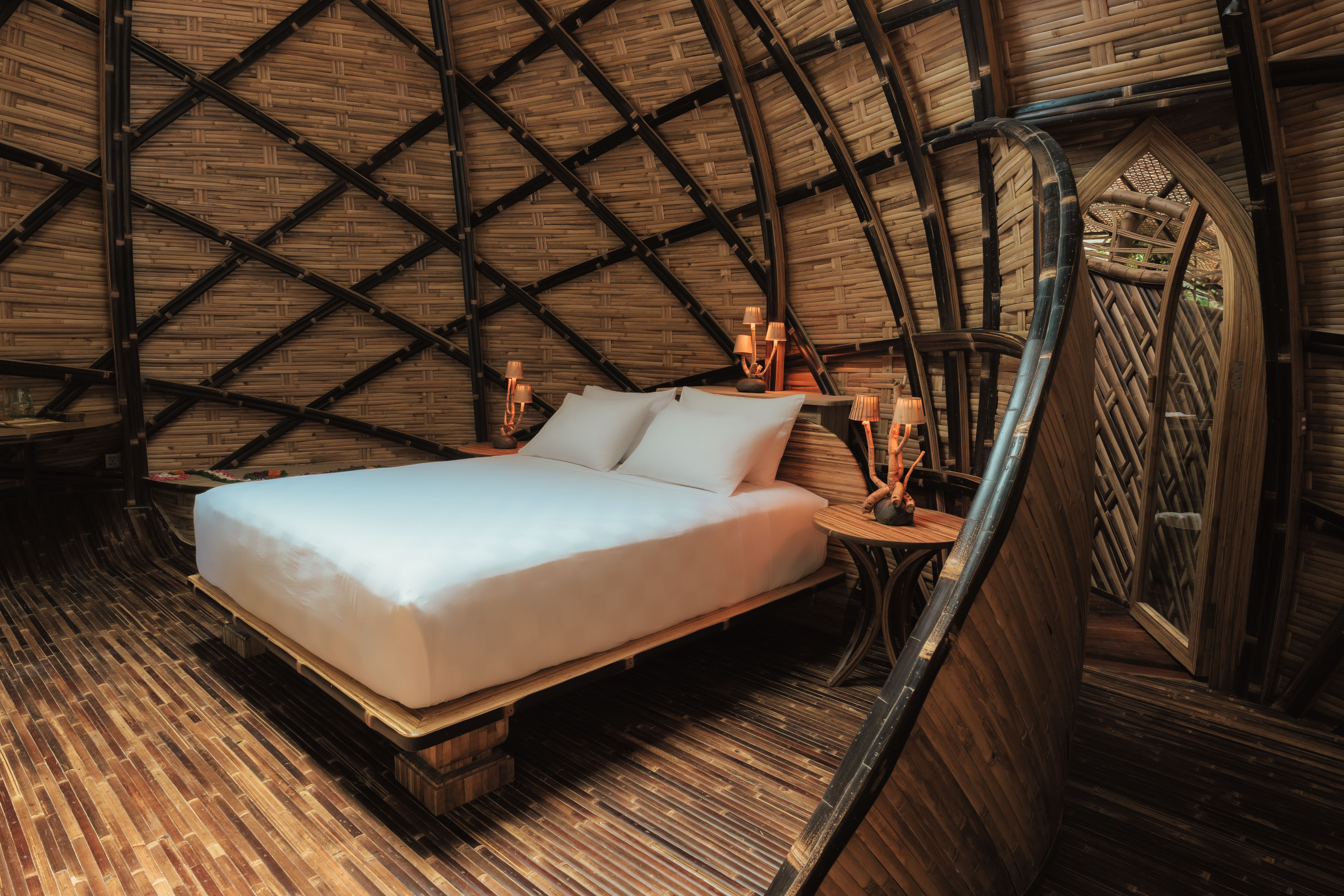 Double Queen Size Bed