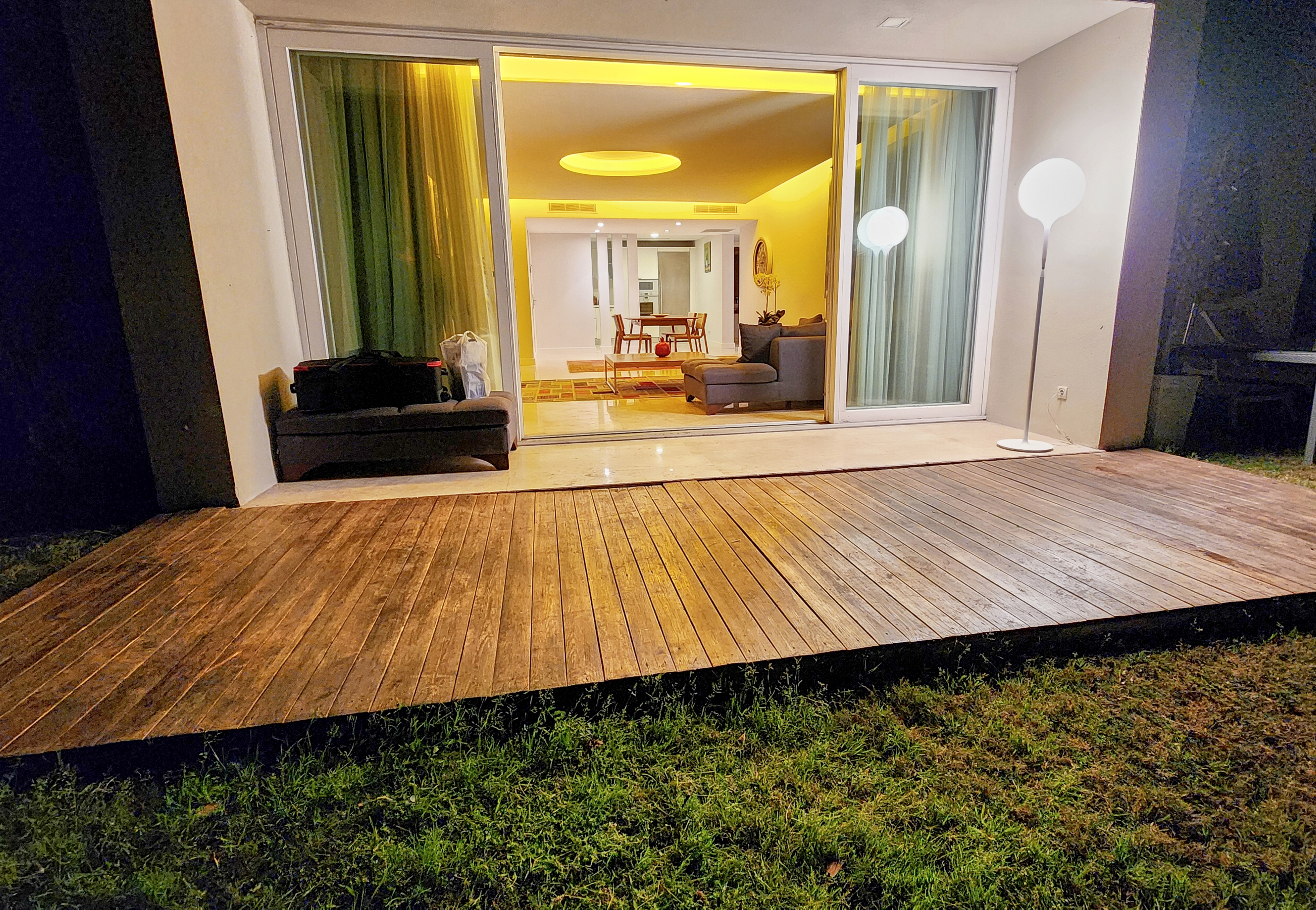 Apartment Four Bedrooms One Bathroom