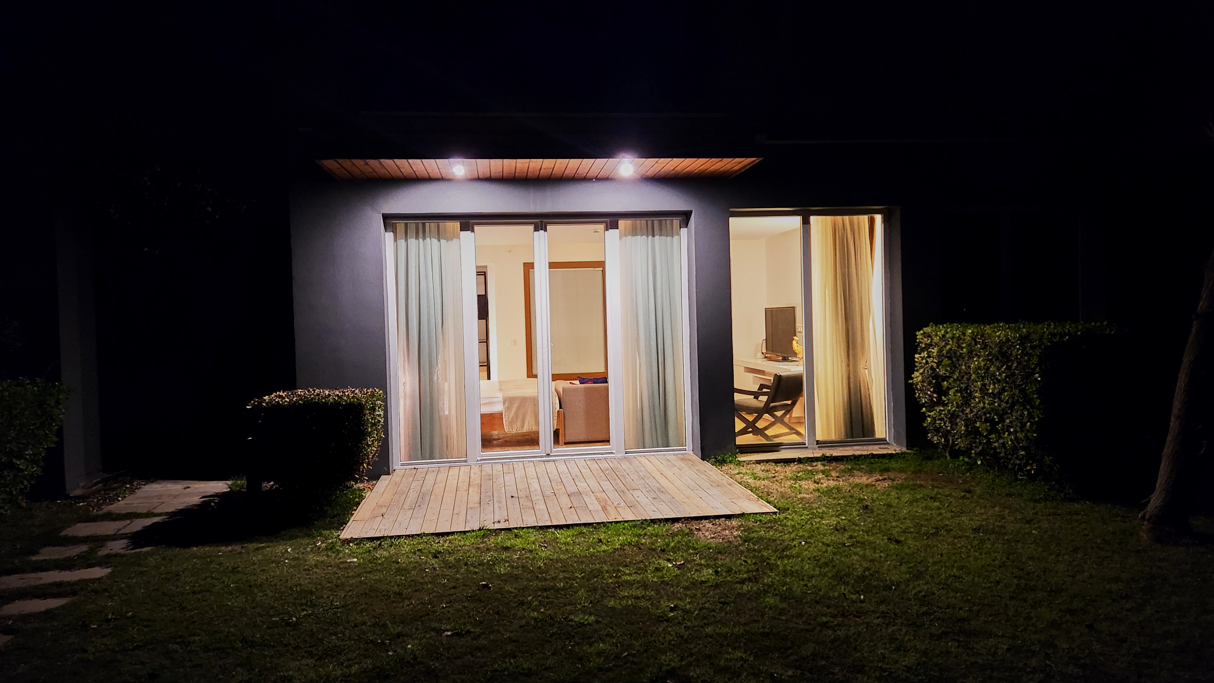 Apartment Four Bedrooms One Bathroom