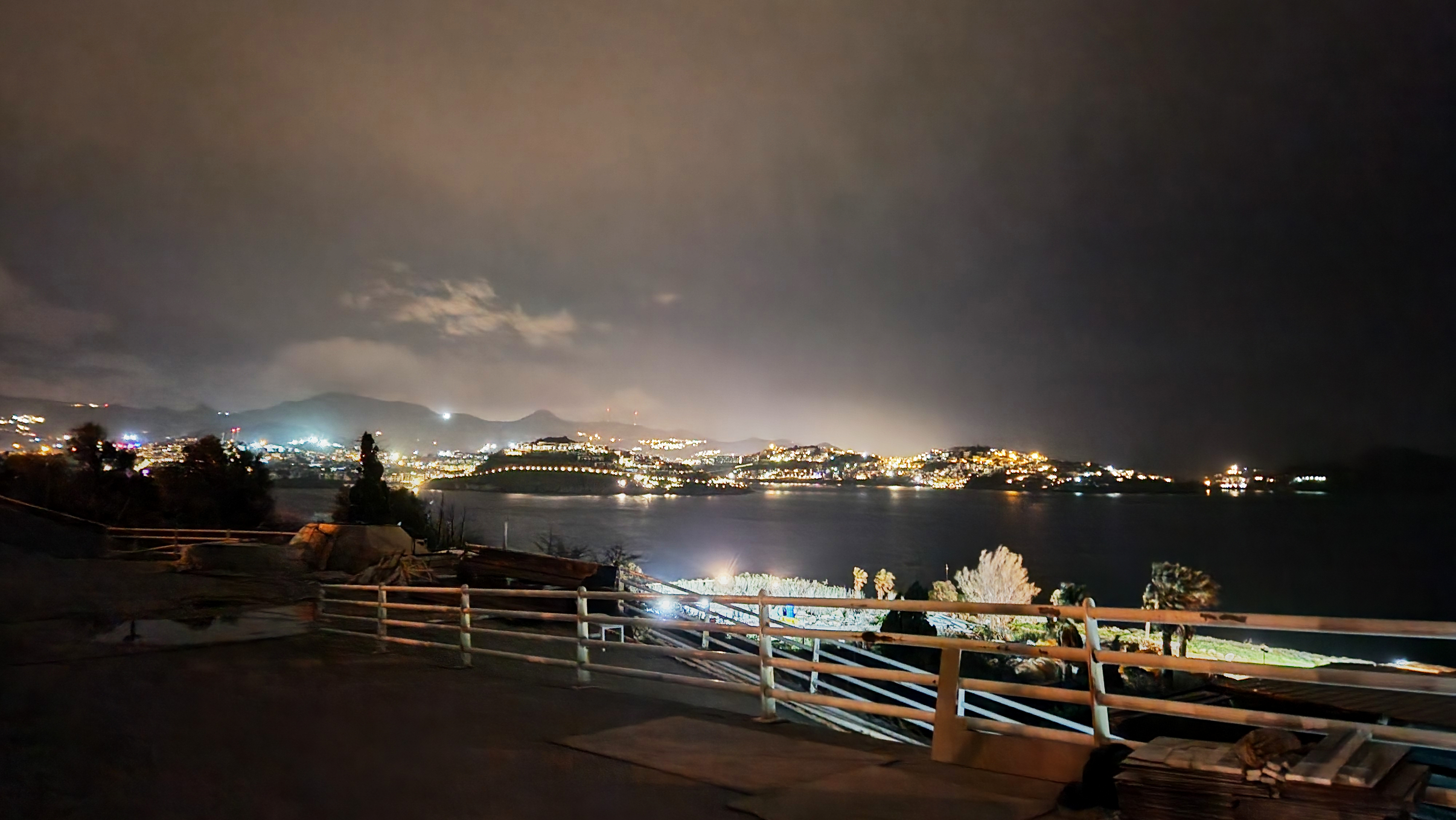 Apartment Four Bedrooms One Bathroom