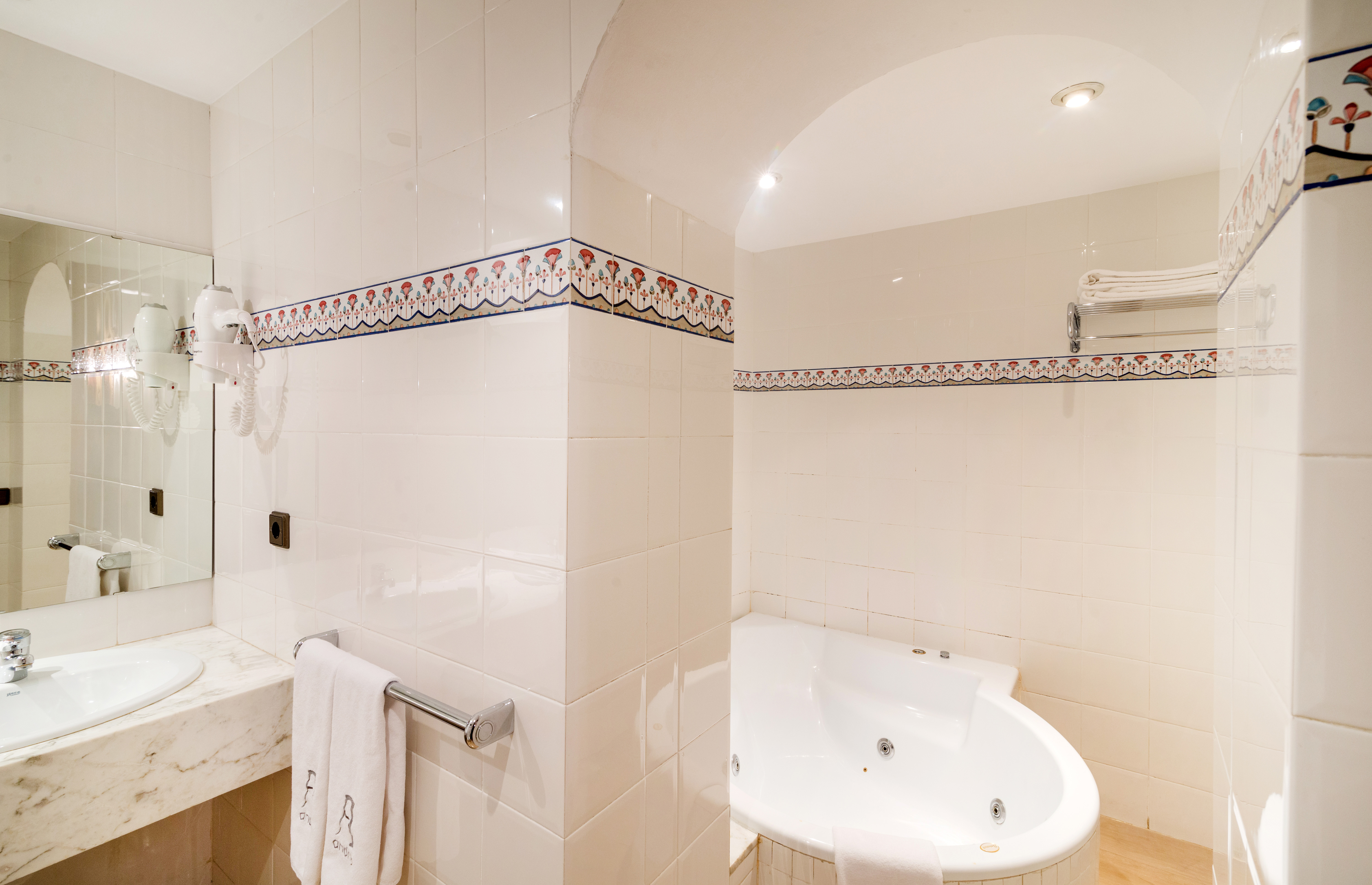 Double or Twin Superior