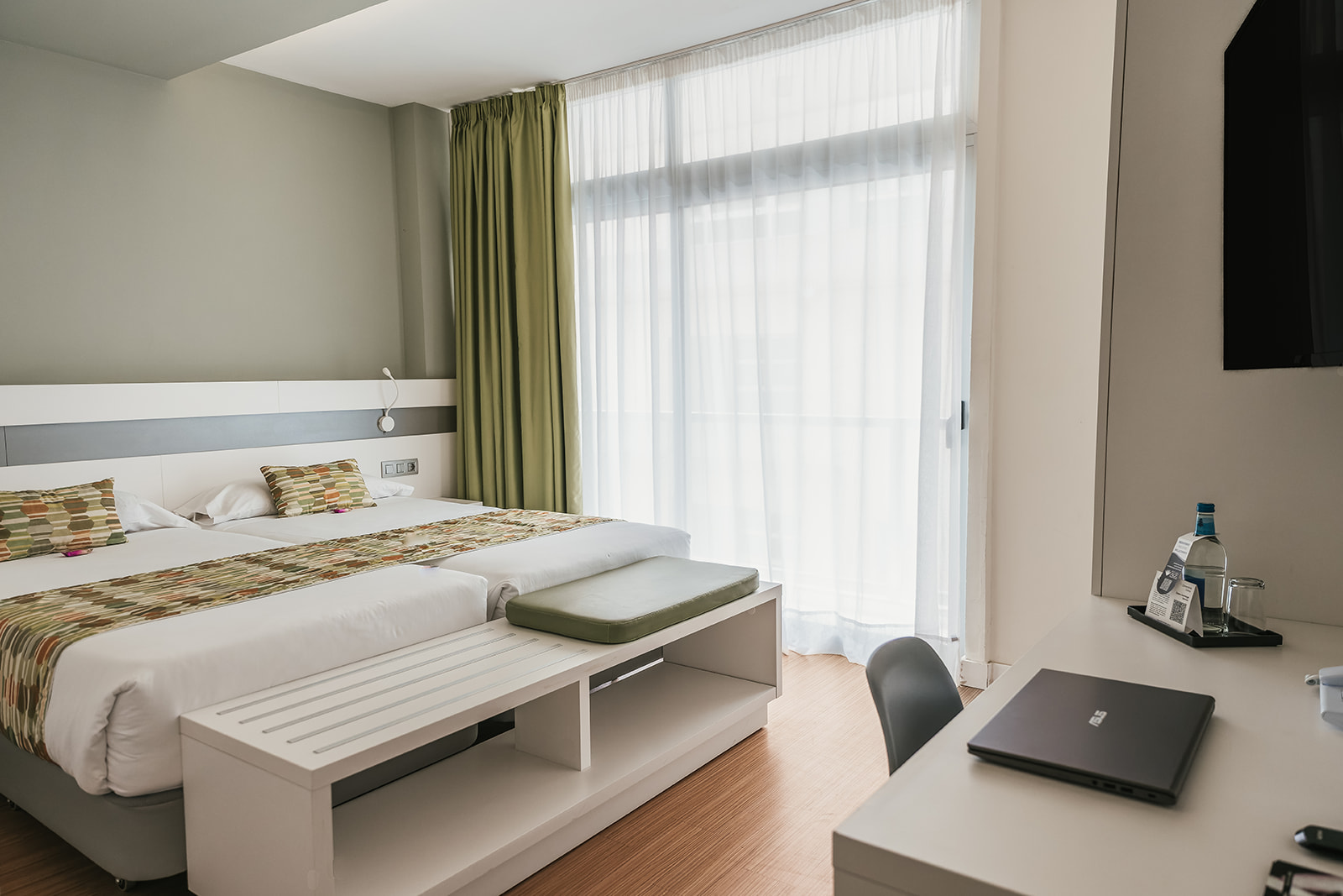 Double or Twin Standard