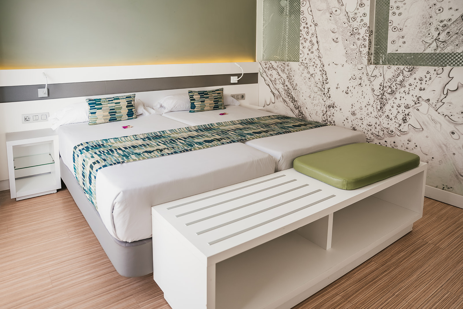 Double or Twin Sea View