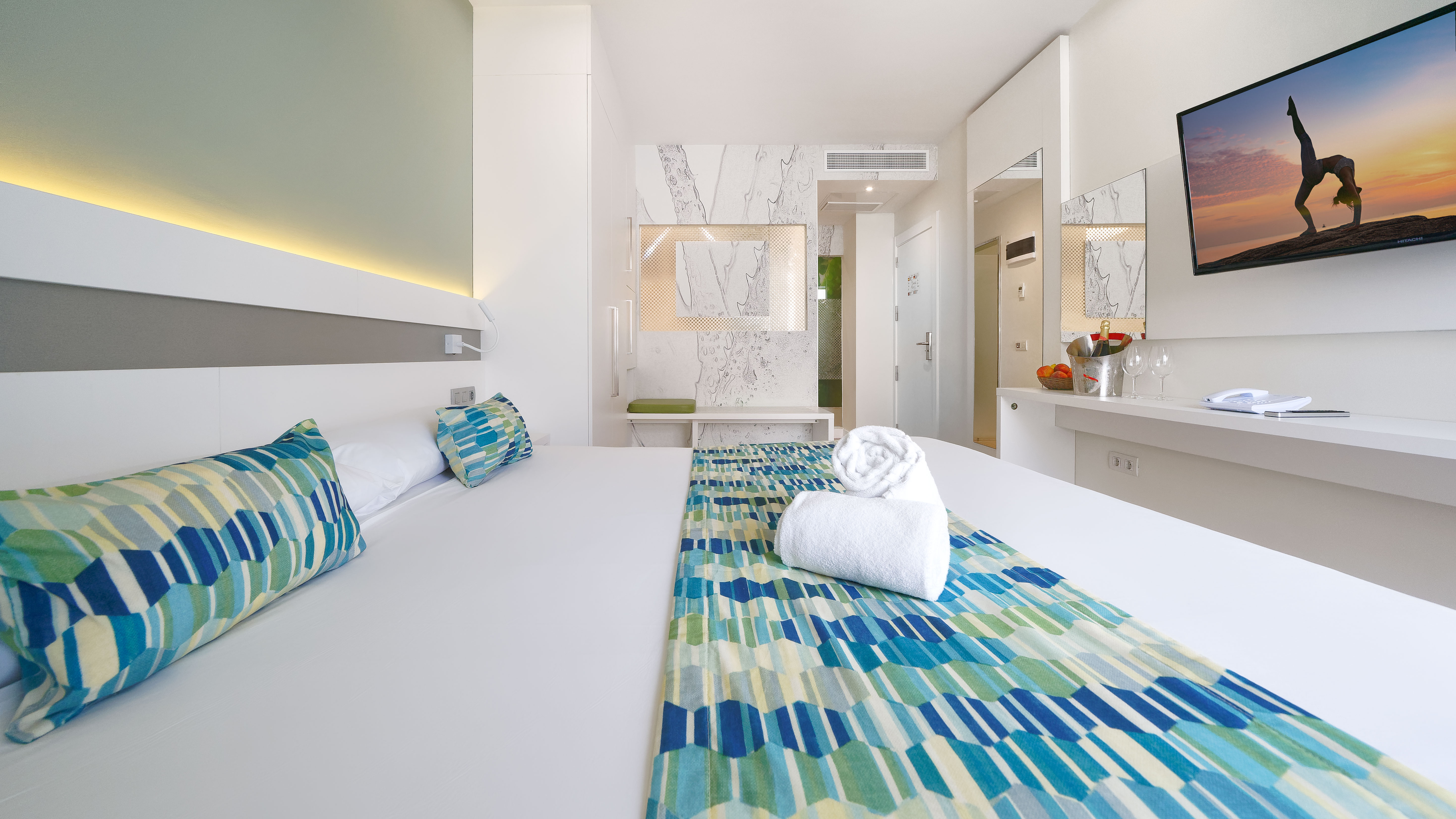 Double or Twin Standard