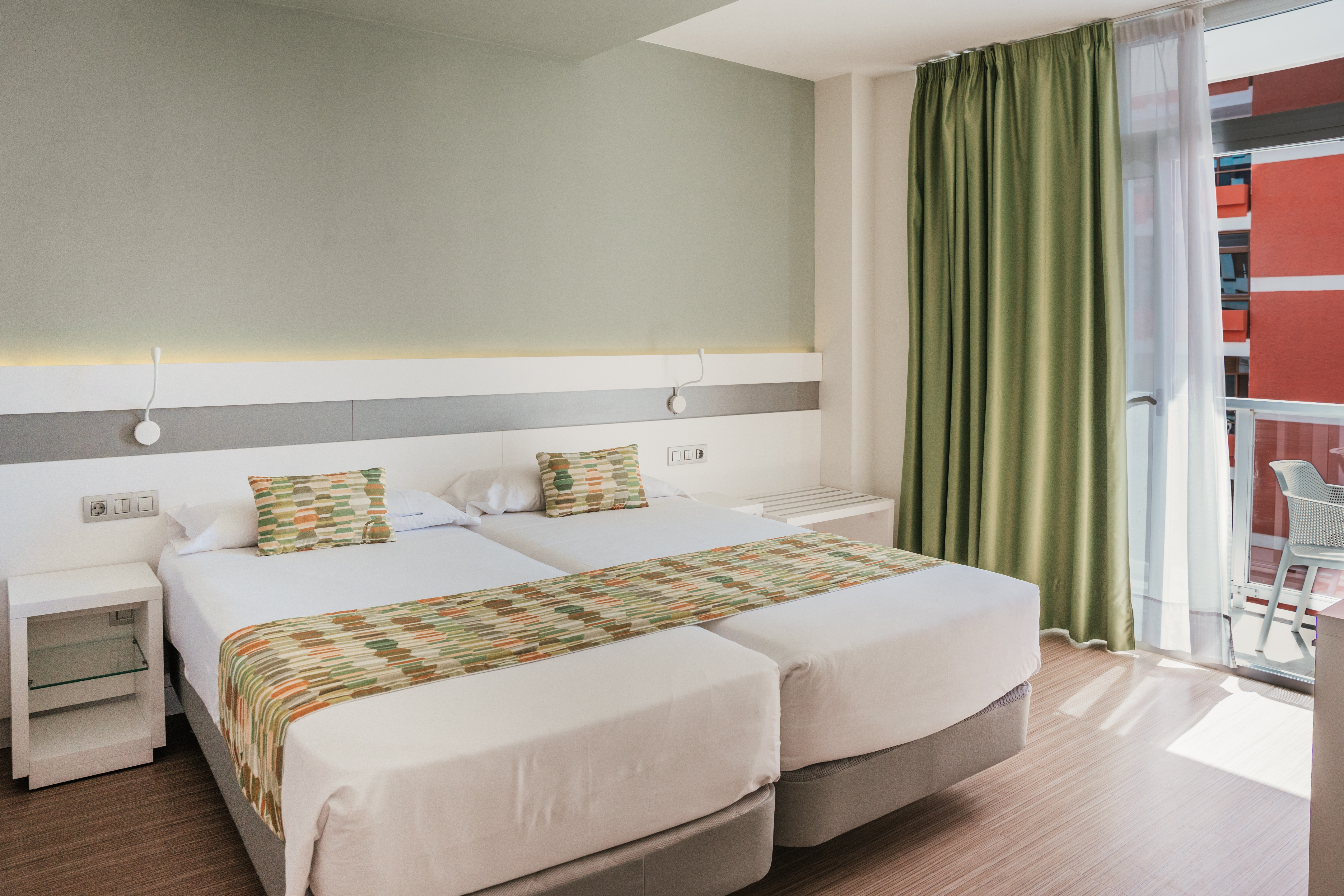 Double or Twin Superior Sea View