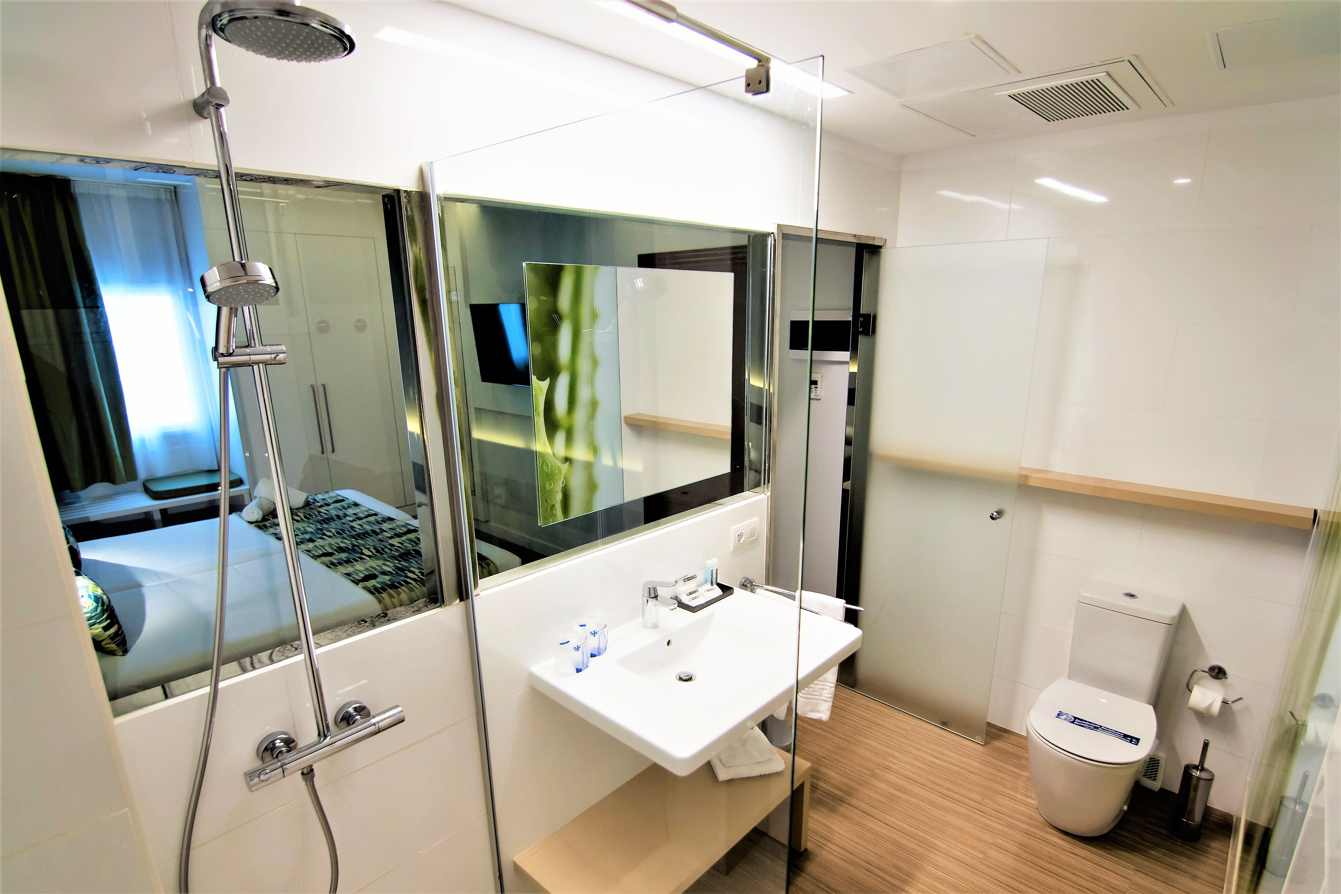 Double or Twin Sea View