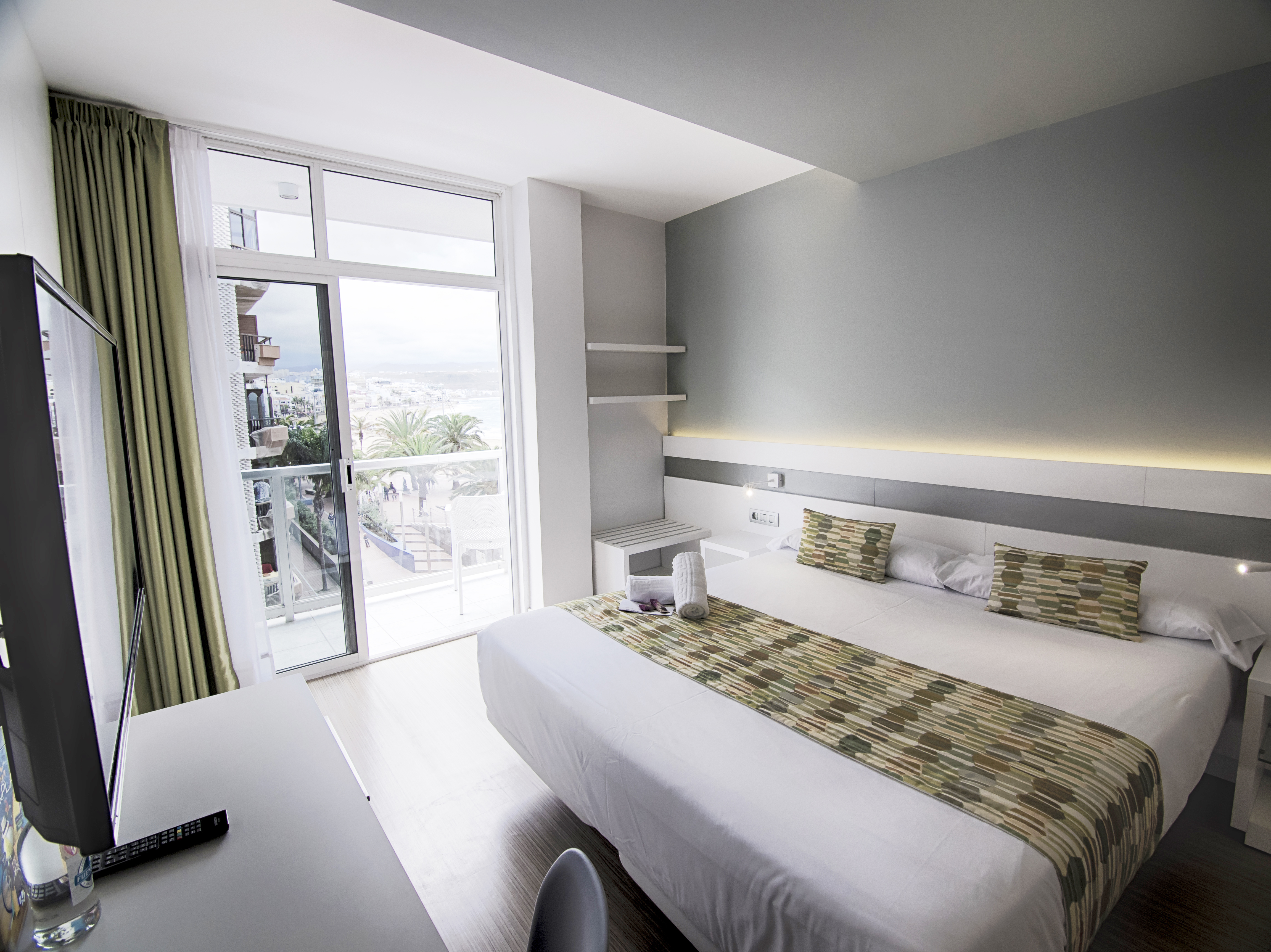 Double or Twin Sea View