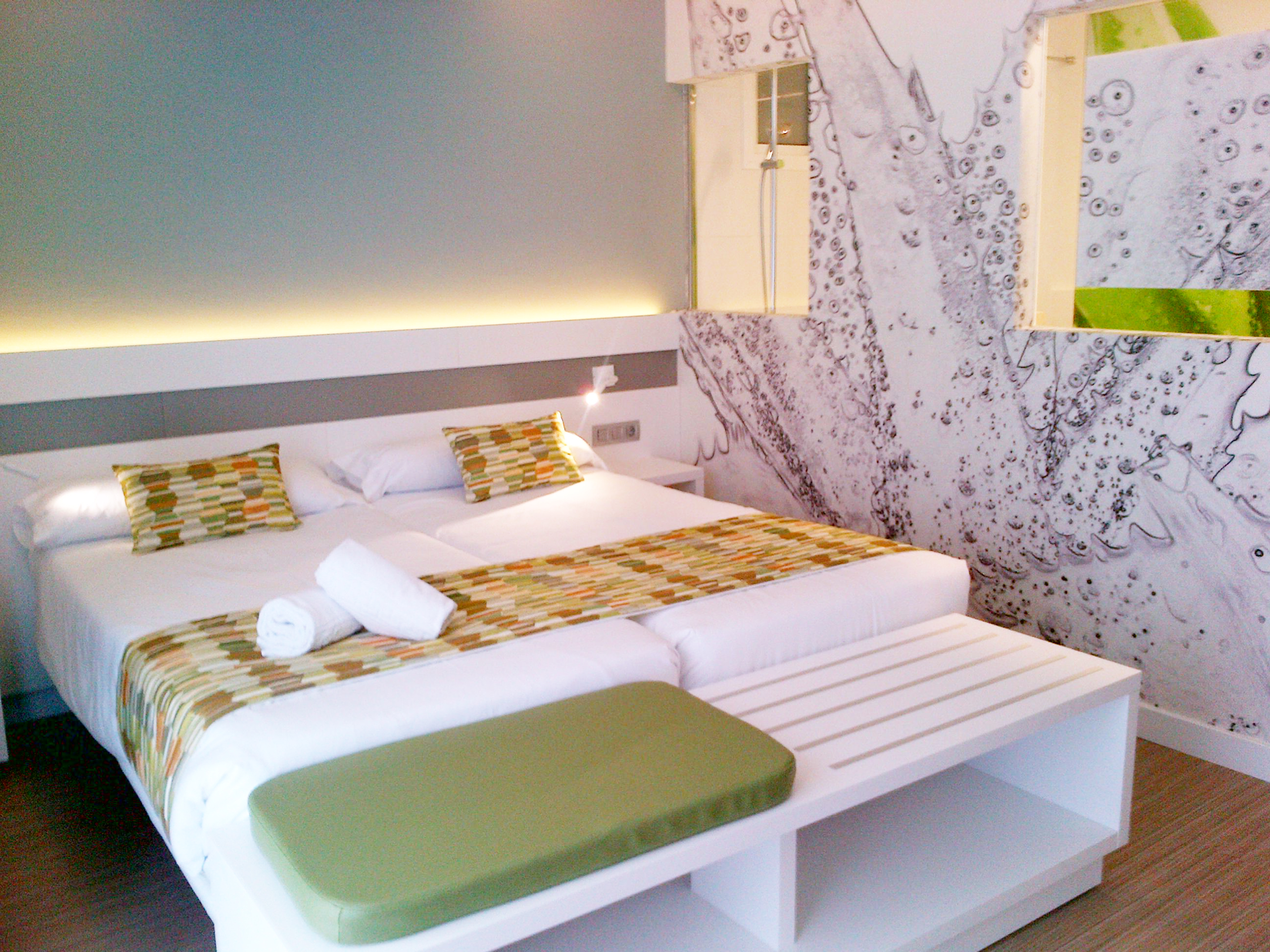 Double or Twin Standard