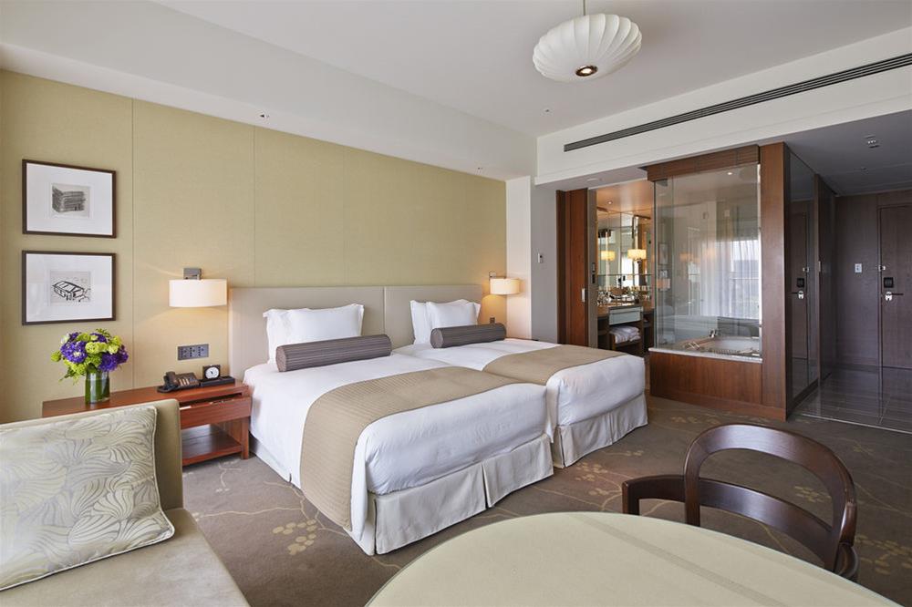 Twin Deluxe with Balcony