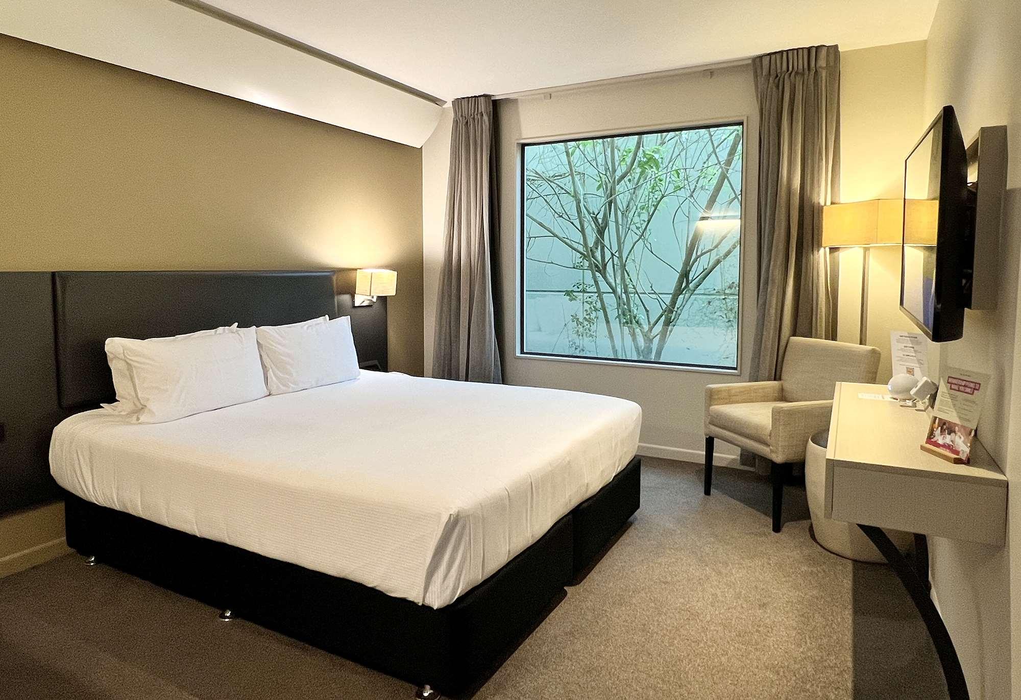 Double Accessible King Size Bed