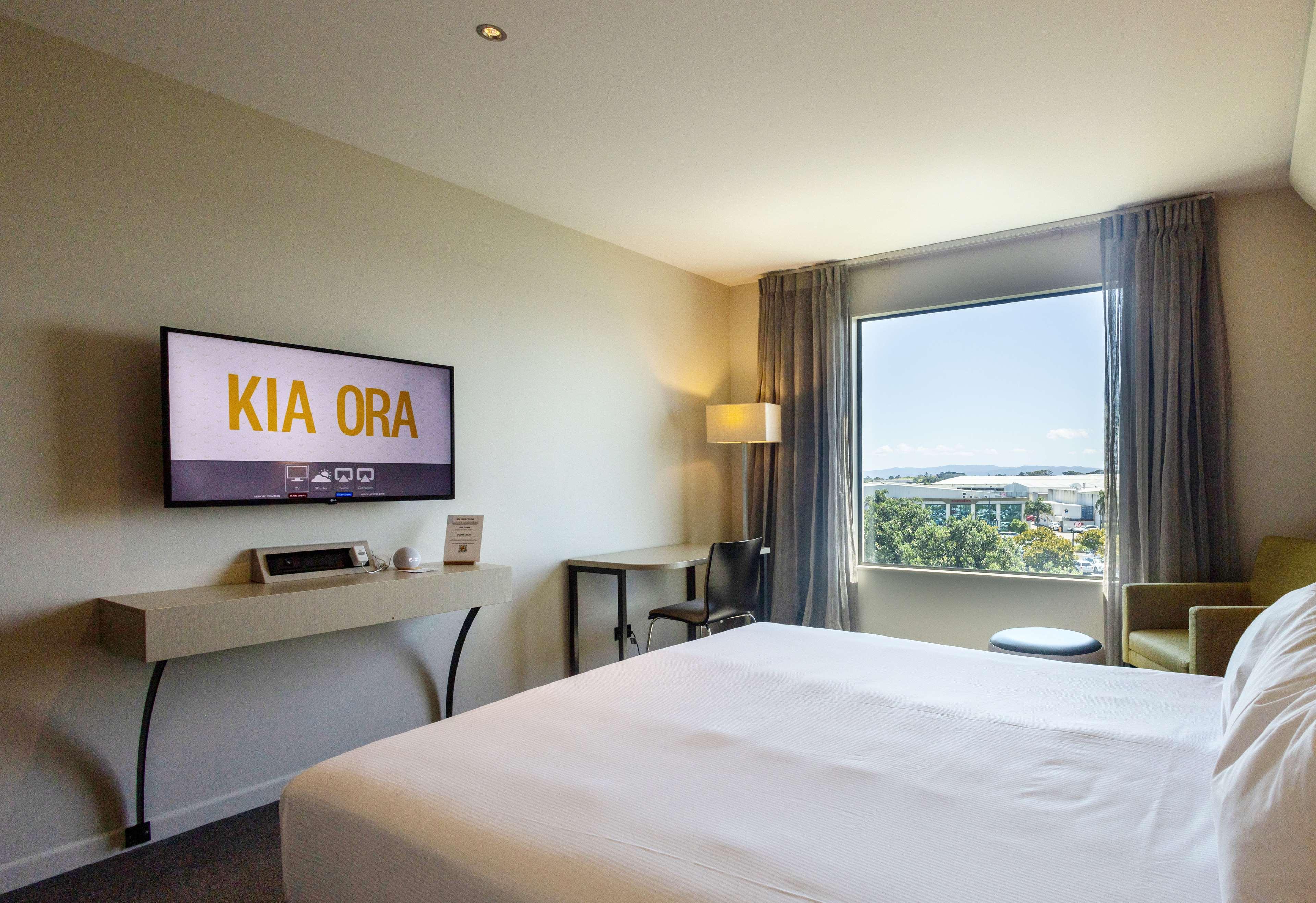 Double Deluxe King Bed