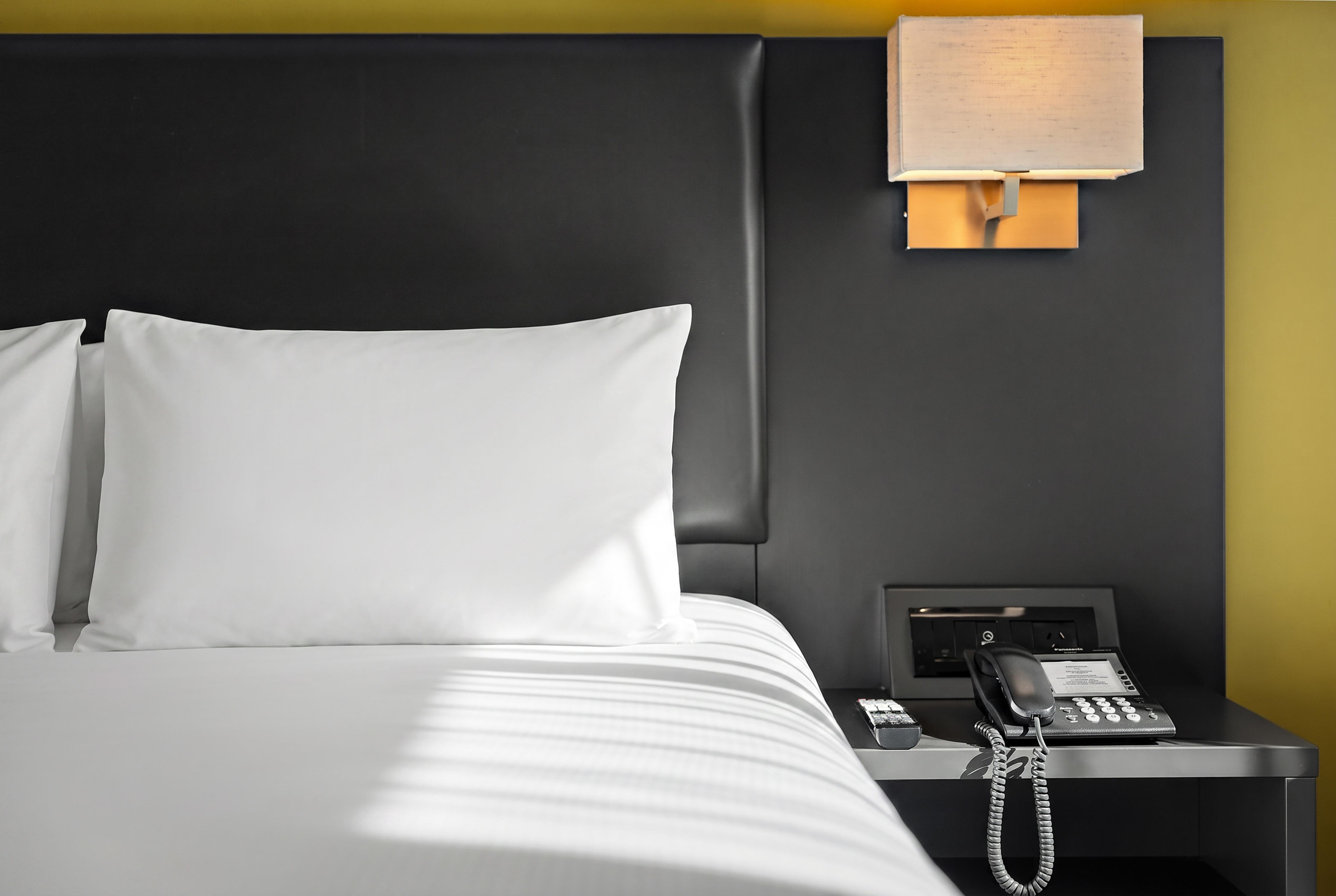 Double Deluxe King Bed