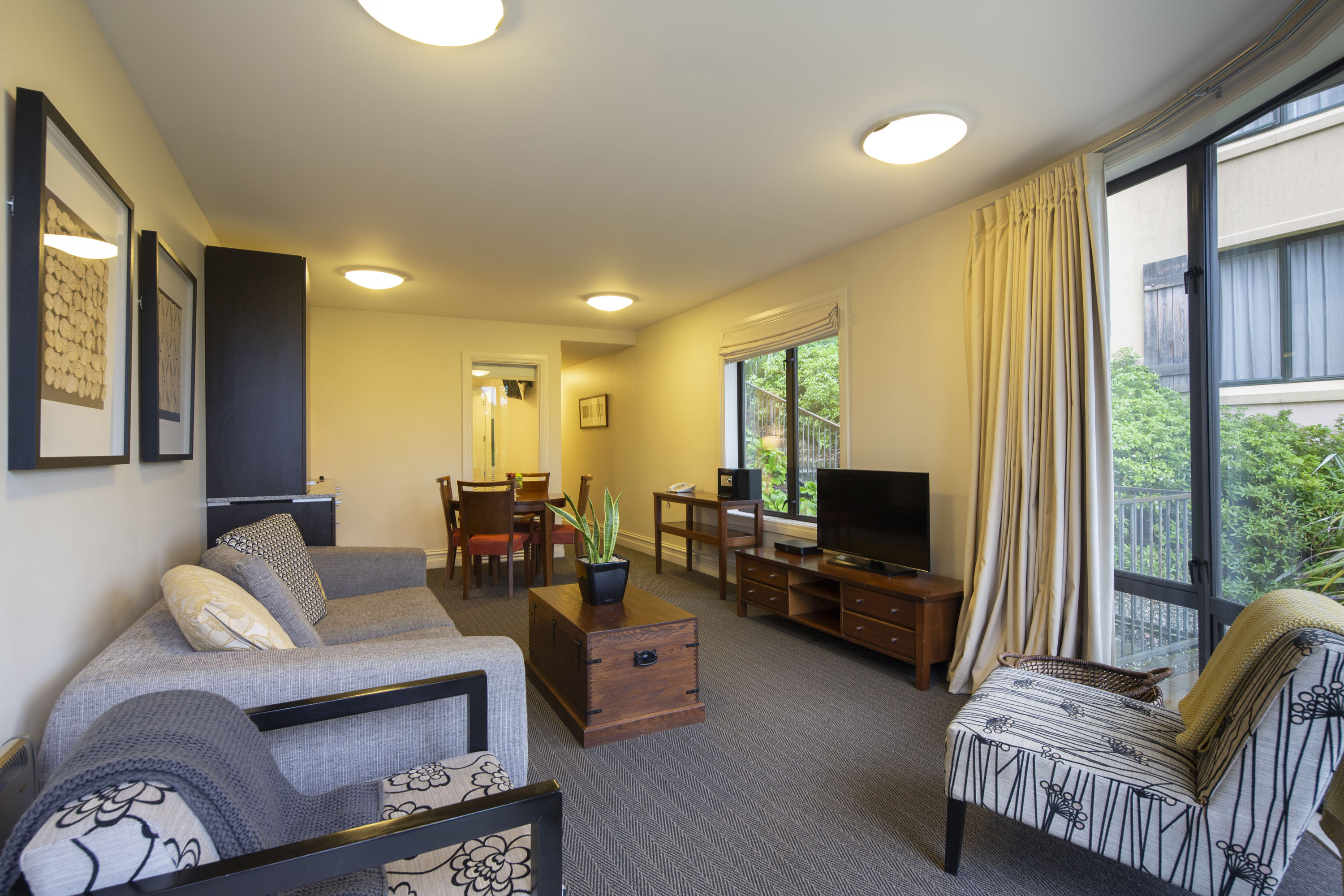 Suite Garden View Two Bedrooms