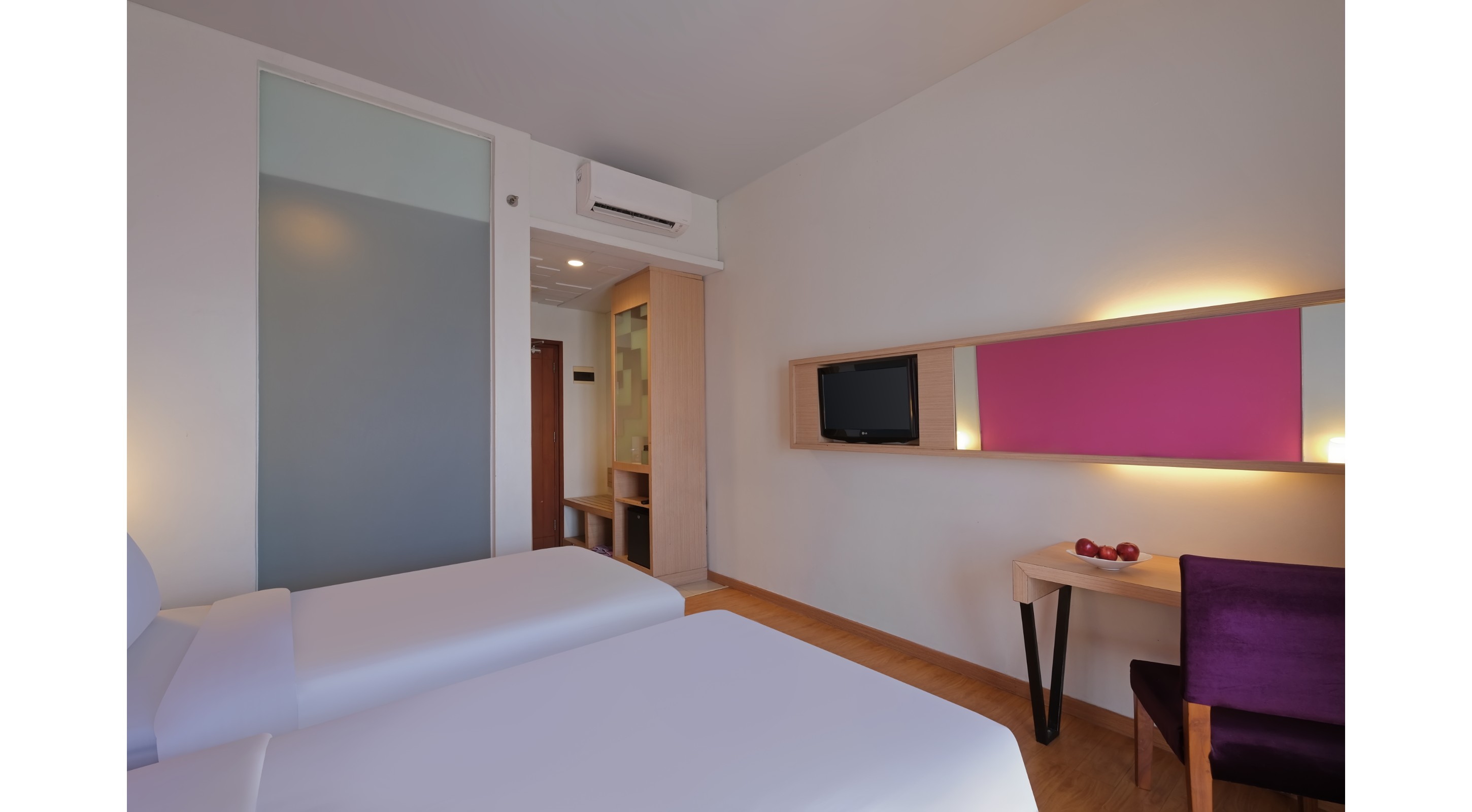 Double or Twin Deluxe