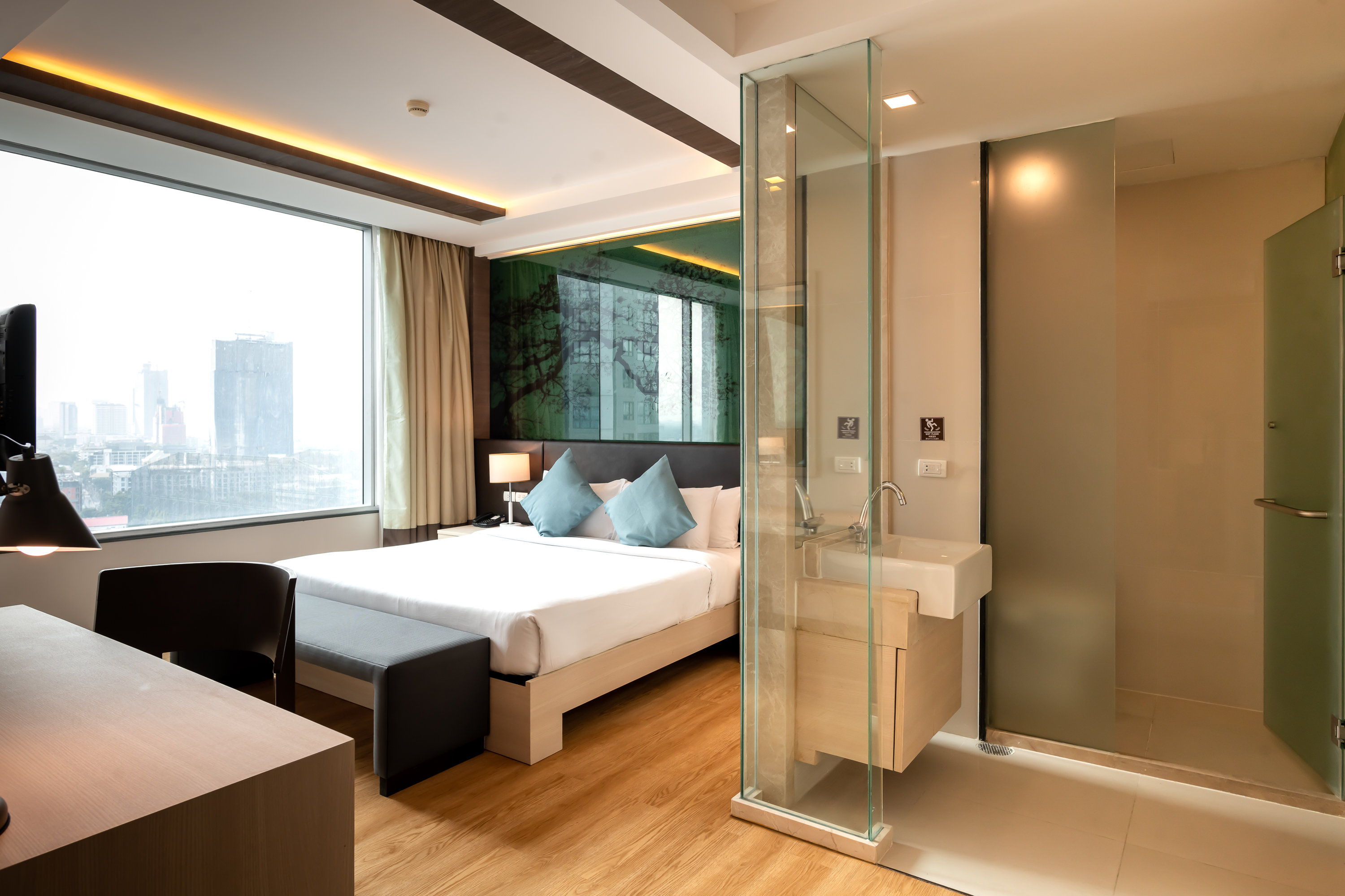 Suite Two Bedrooms
