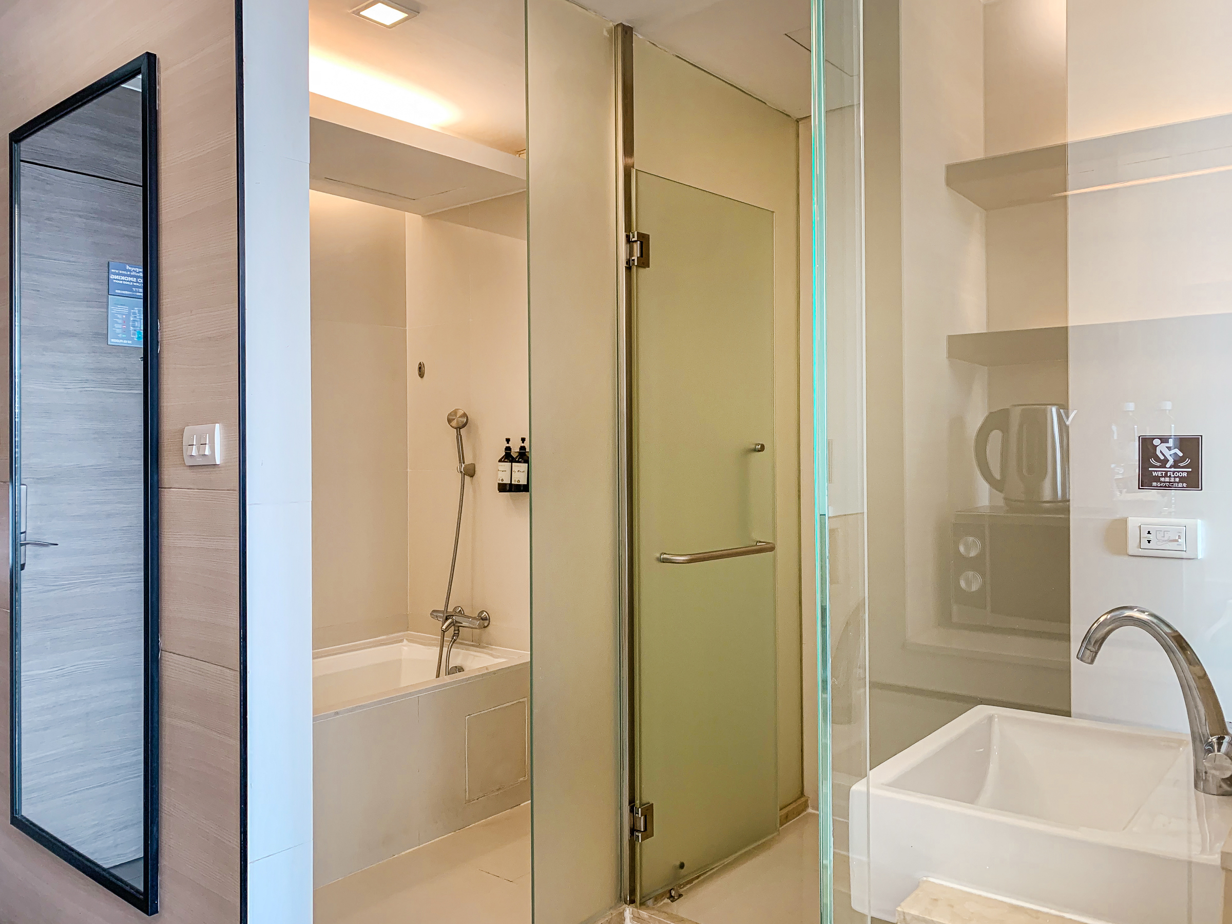 Double or Twin Deluxe