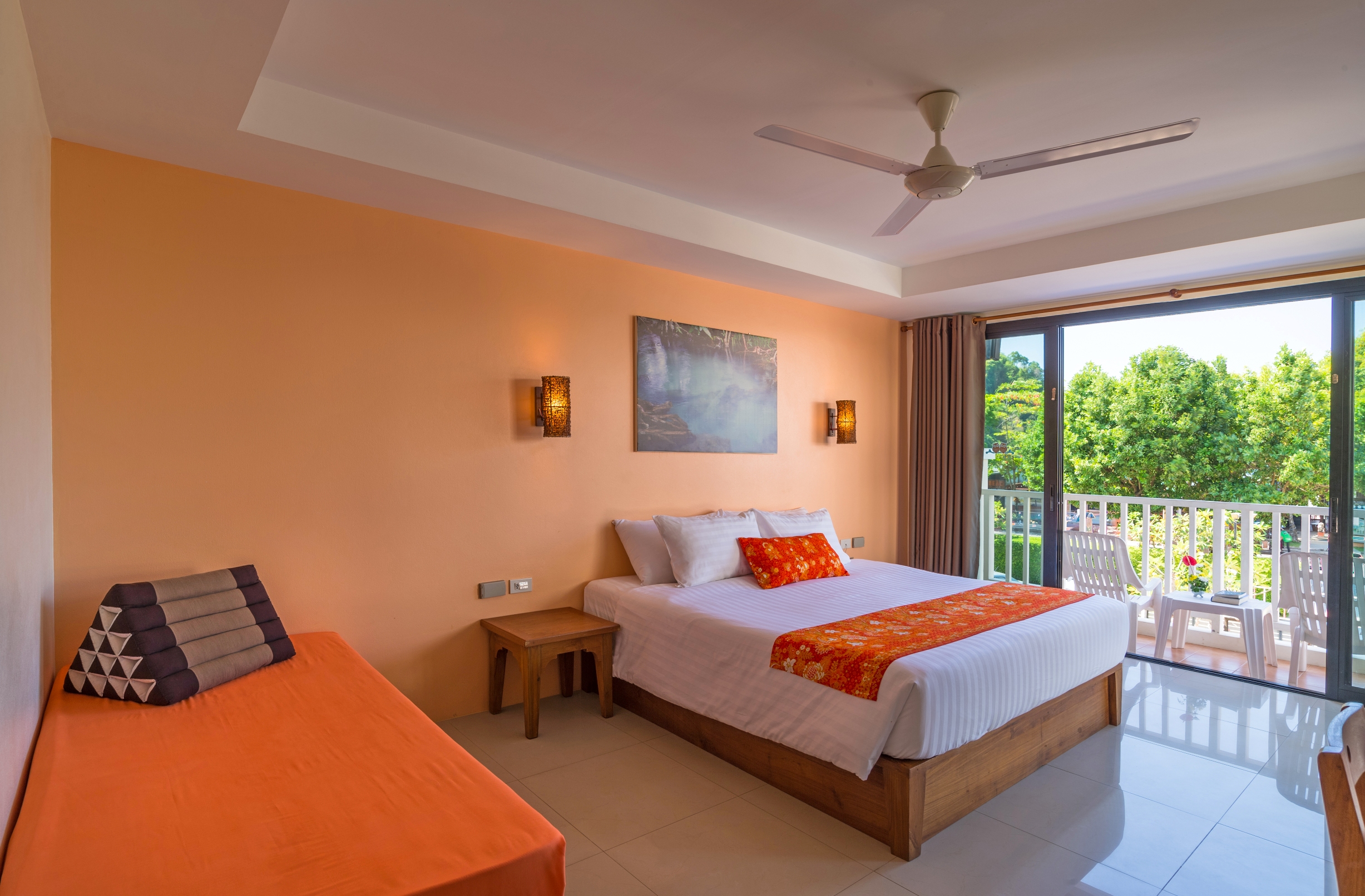 Double or Twin Deluxe