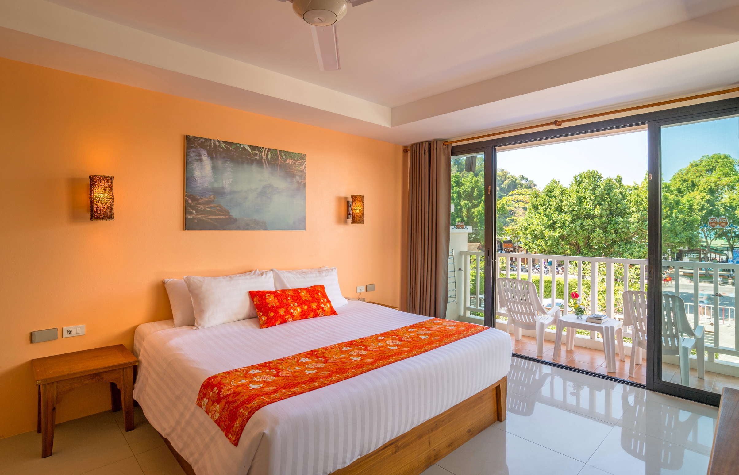 Double or Twin Deluxe