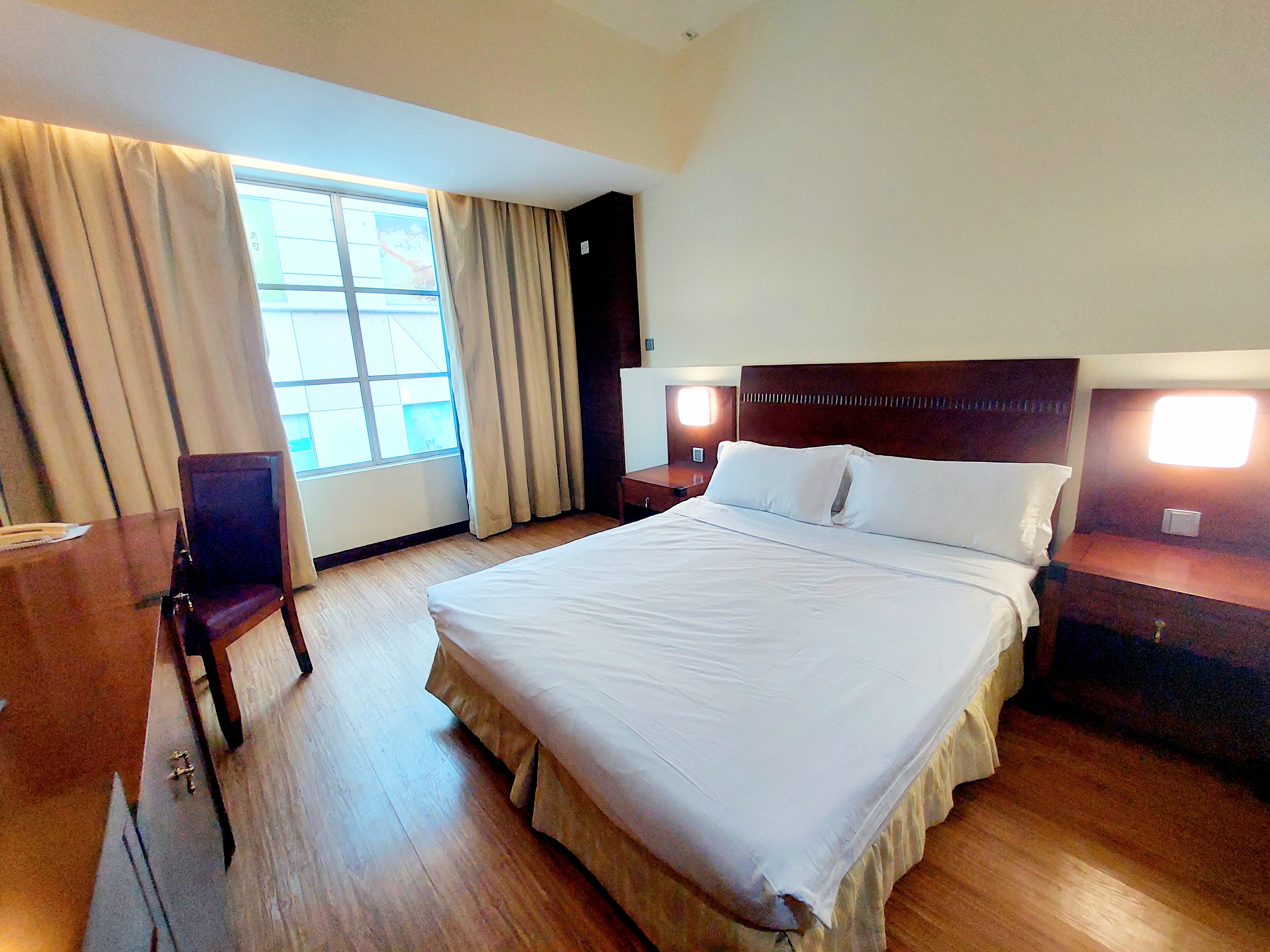 Double or Twin Standard