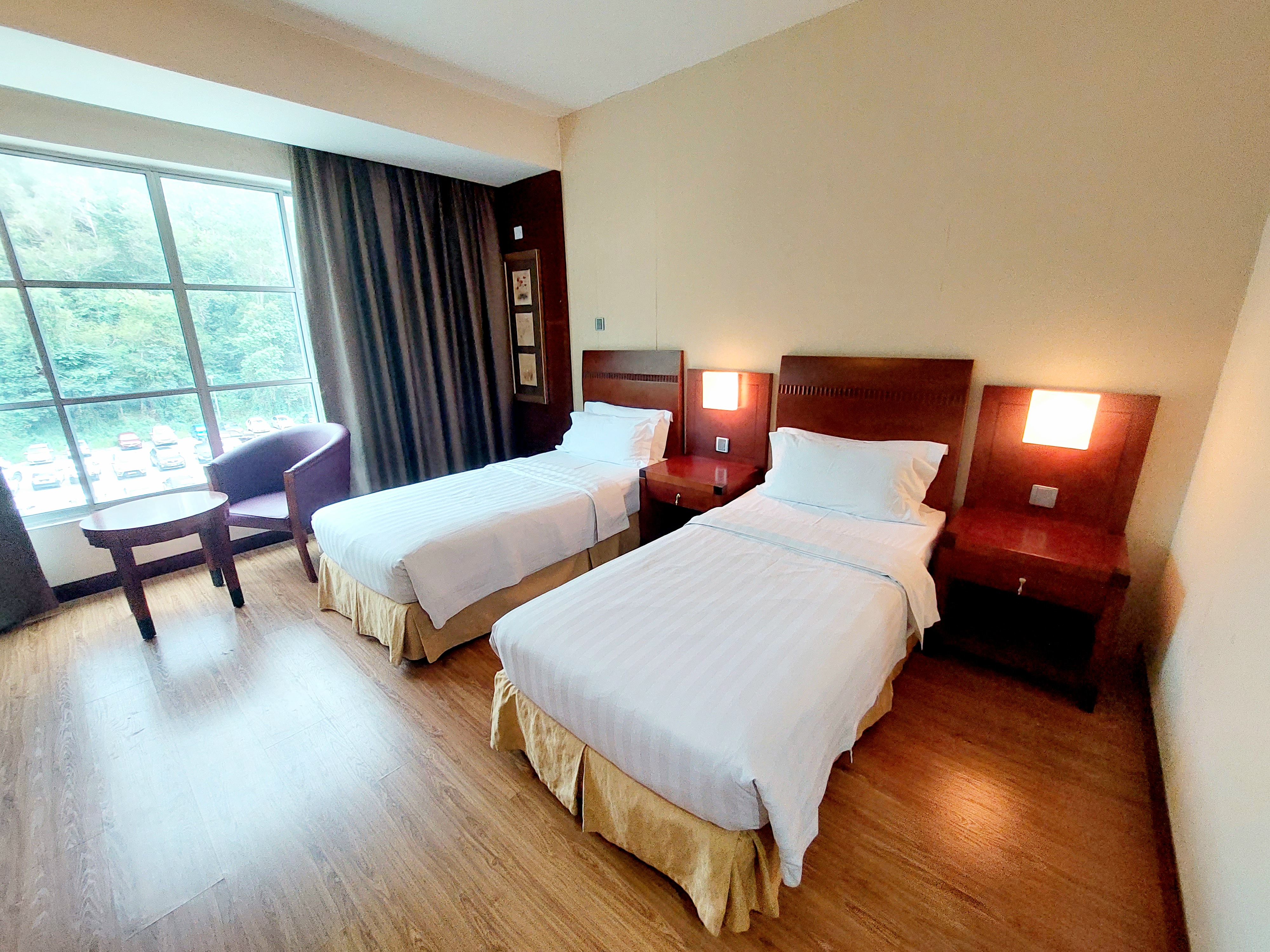 Double or Twin Deluxe